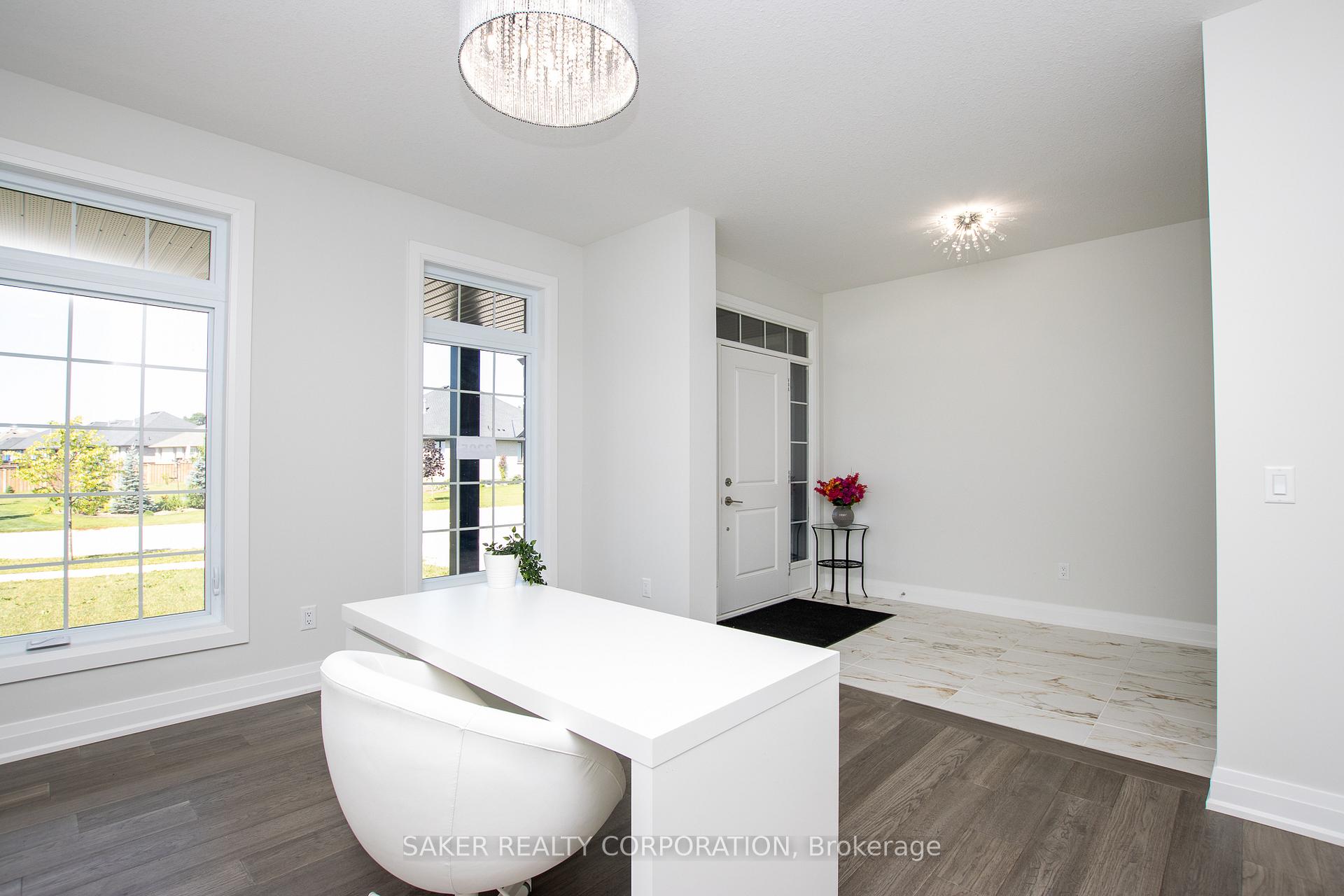 Photo 6 of 2205 Lockwood Crescent, Strathroy-Caradoc, Mount Brydges — HOMEH