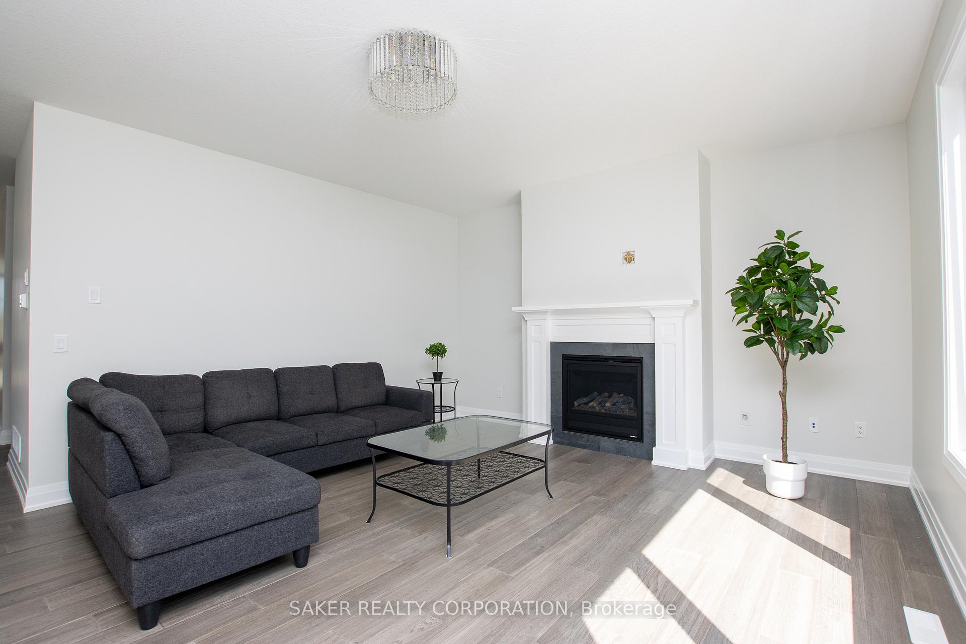 Photo 7 of 2205 Lockwood Crescent, Strathroy-Caradoc, Mount Brydges — HOMEH