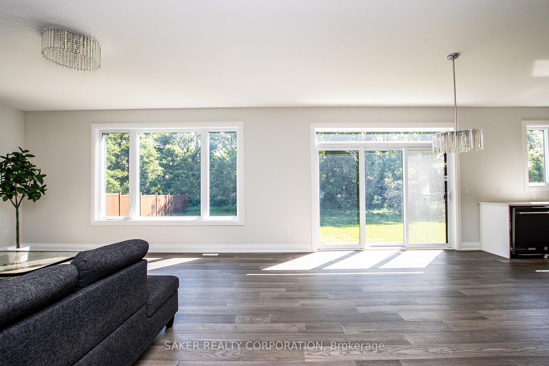Photo 9 of 2205 Lockwood Crescent, Strathroy-Caradoc, Mount Brydges — HOMEH