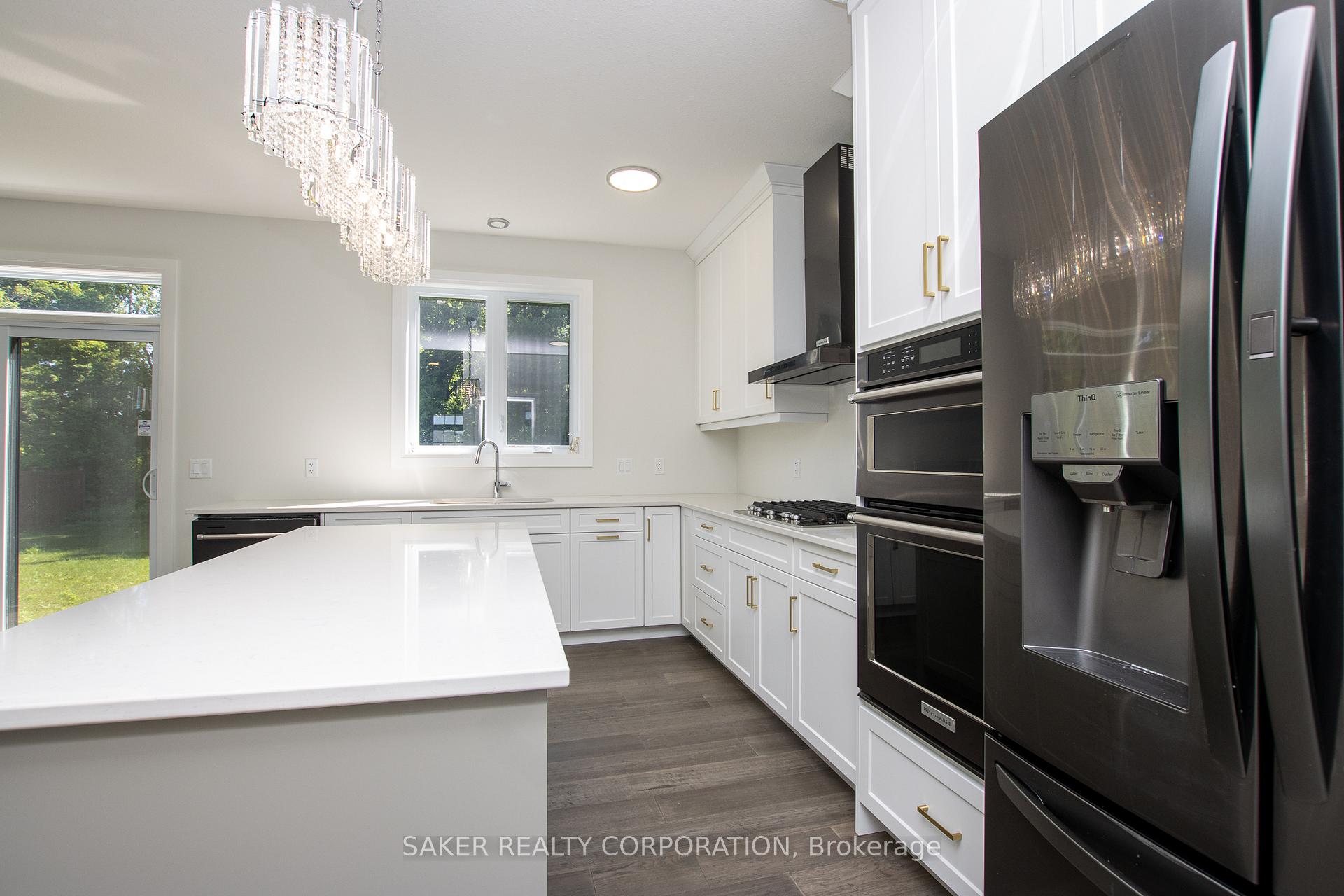Photo 15 of 2205 Lockwood Crescent, Strathroy-Caradoc, Mount Brydges — HOMEH