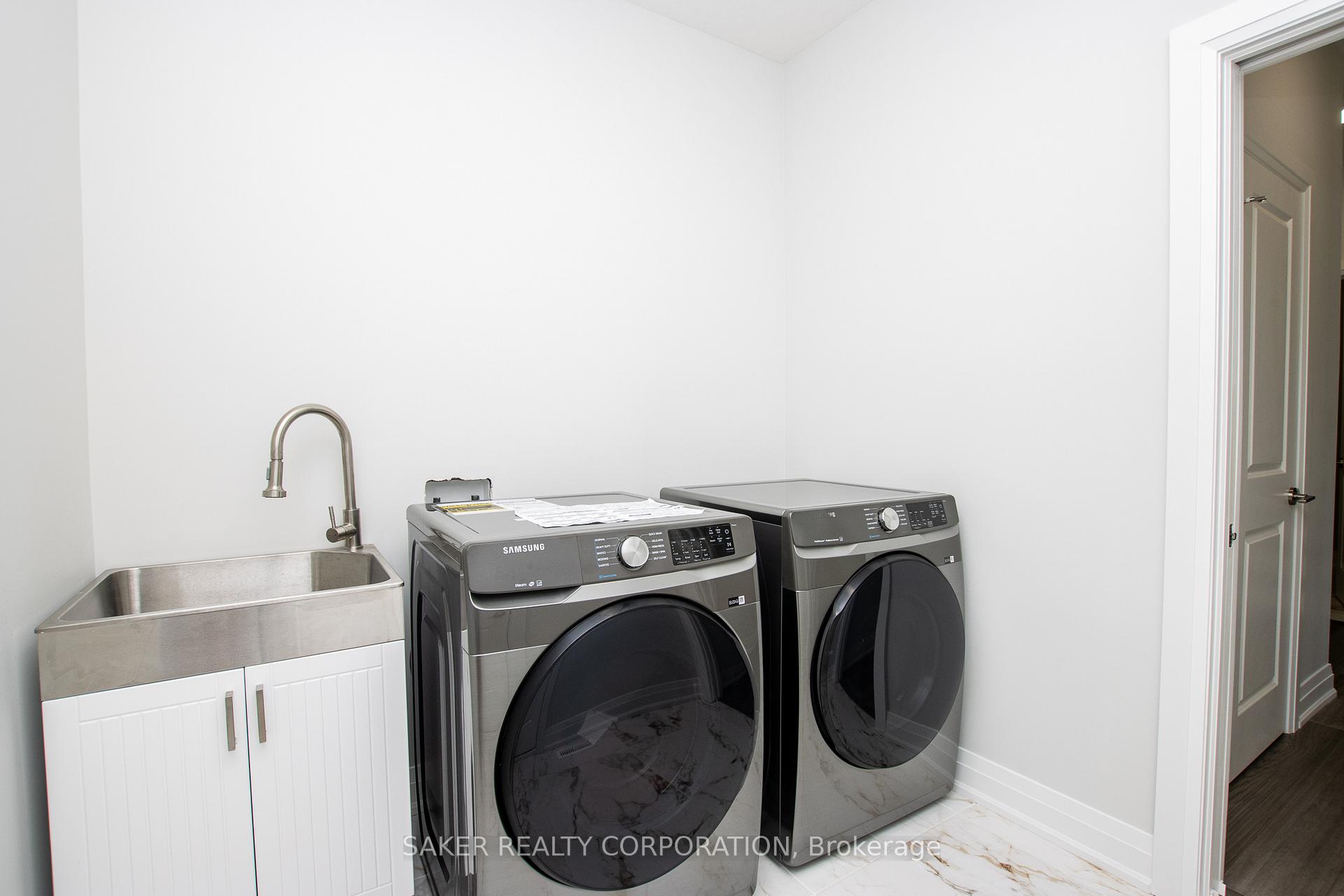 Photo 19 of 2205 Lockwood Crescent, Strathroy-Caradoc, Mount Brydges — HOMEH