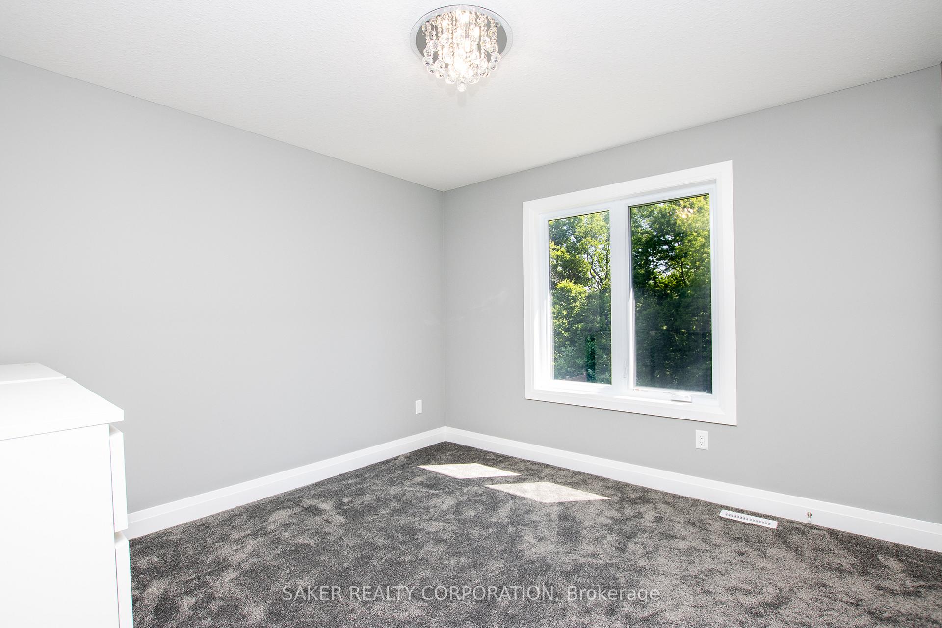 Photo 32 of 2205 Lockwood Crescent, Strathroy-Caradoc, Mount Brydges — HOMEH