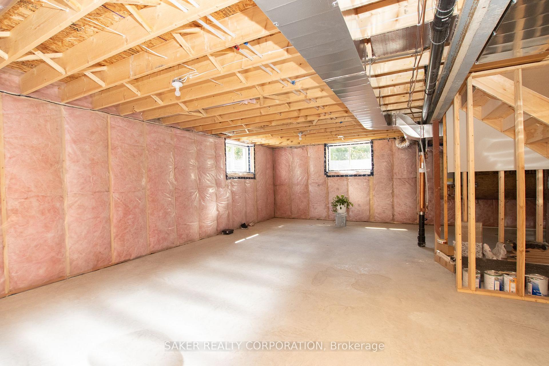 Photo 39 of 2205 Lockwood Crescent, Strathroy-Caradoc, Mount Brydges — HOMEH