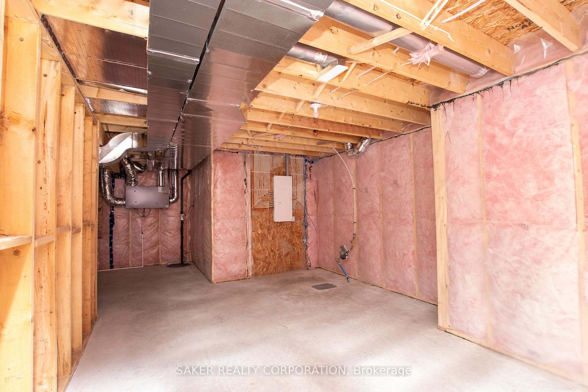 Photo 41 of 2205 Lockwood Crescent, Strathroy-Caradoc, Mount Brydges — HOMEH