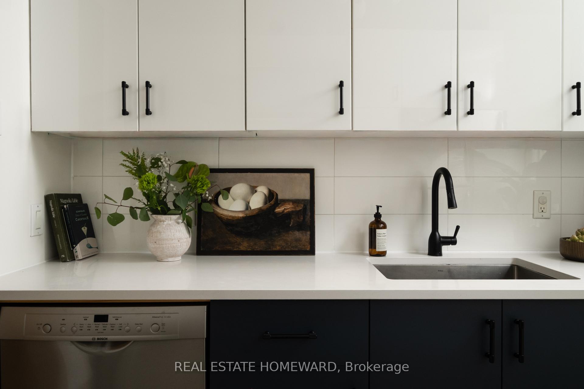 Photo 10 of 169 De Grassi Street, Toronto, South Riverdale — HOMEH