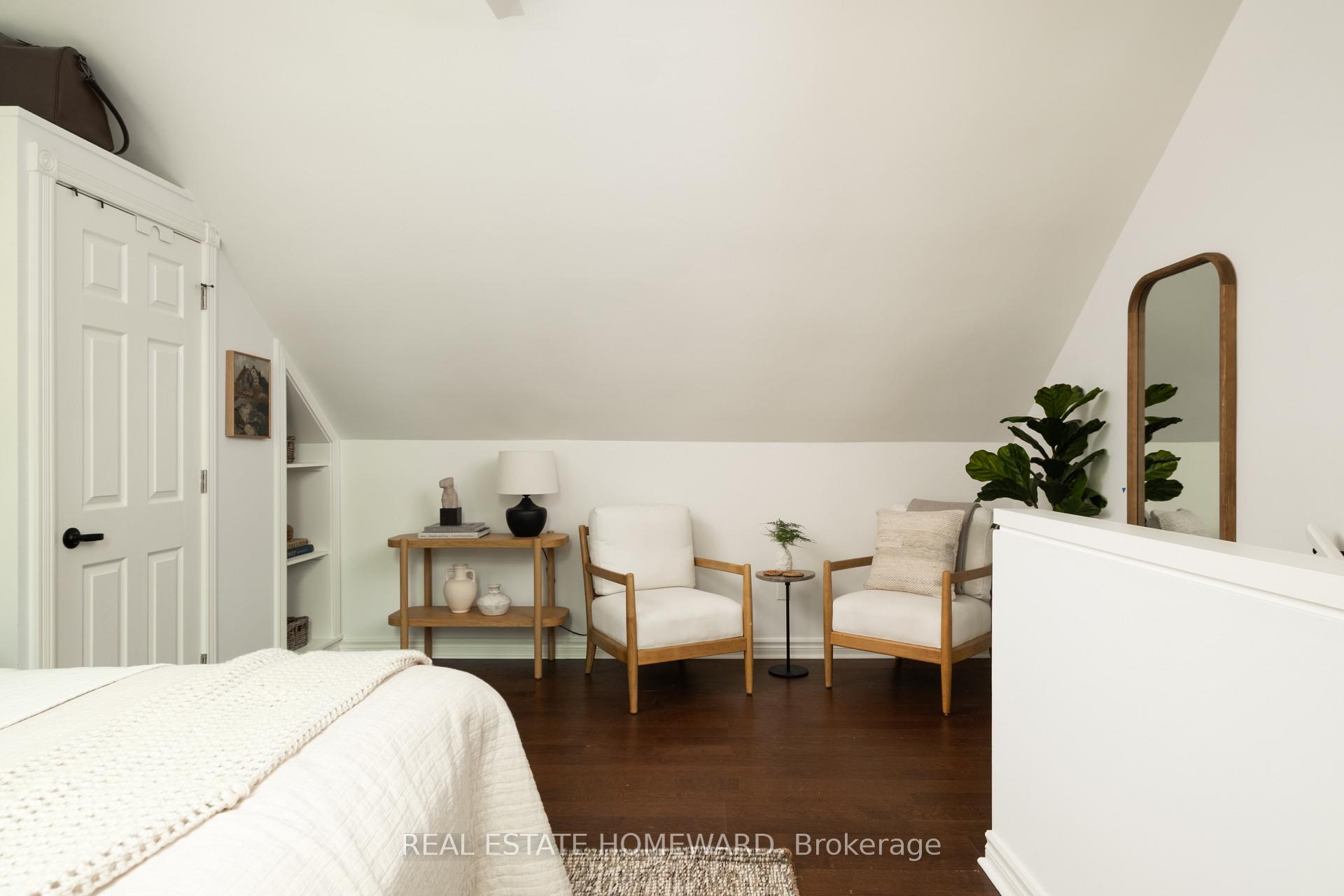 Photo 17 of 169 De Grassi Street, Toronto, South Riverdale — HOMEH