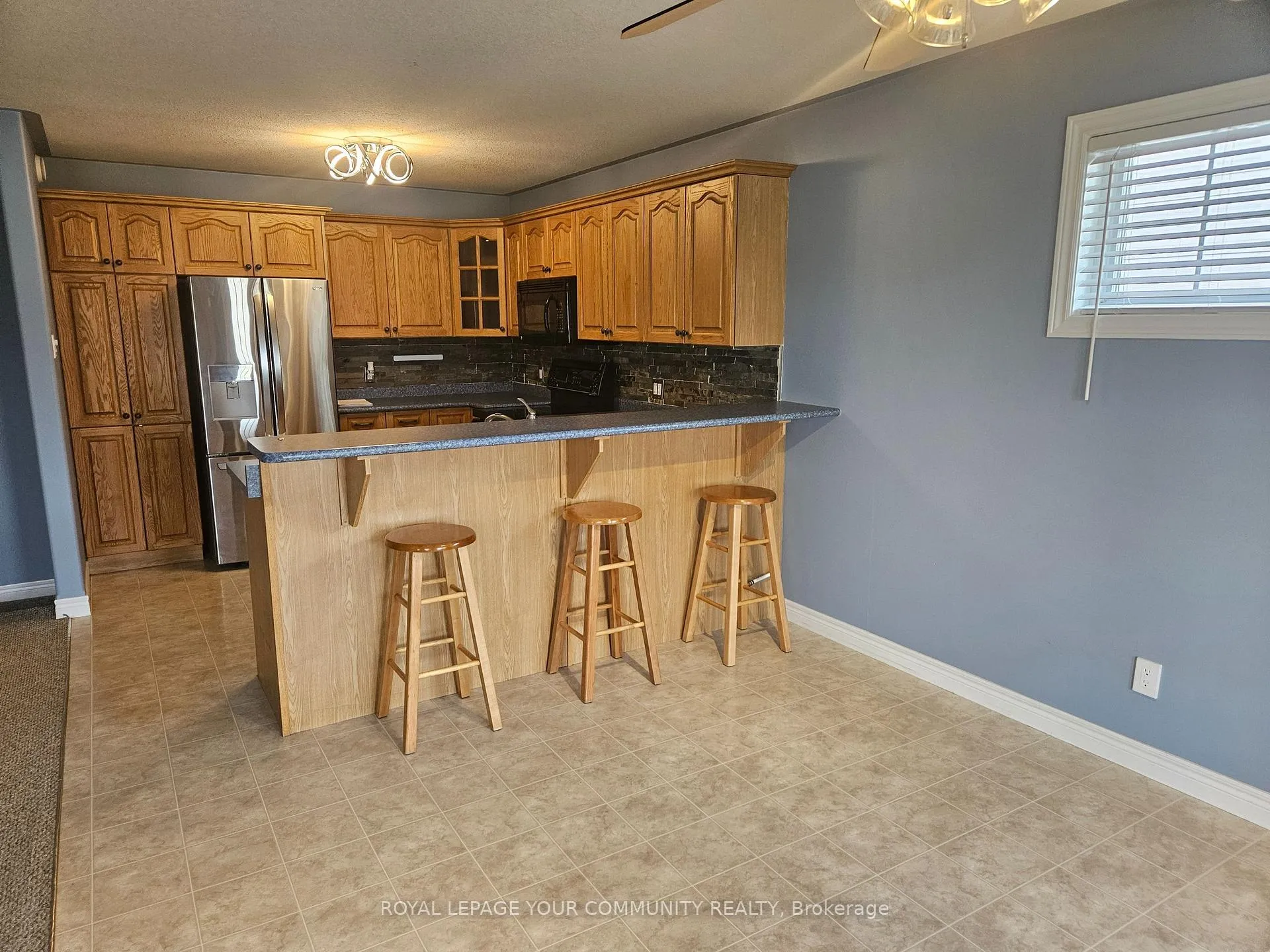 Photo 2 of 1615 Ravenwood Drive, Peterborough, Monaghan Ward 2 — HOMEH