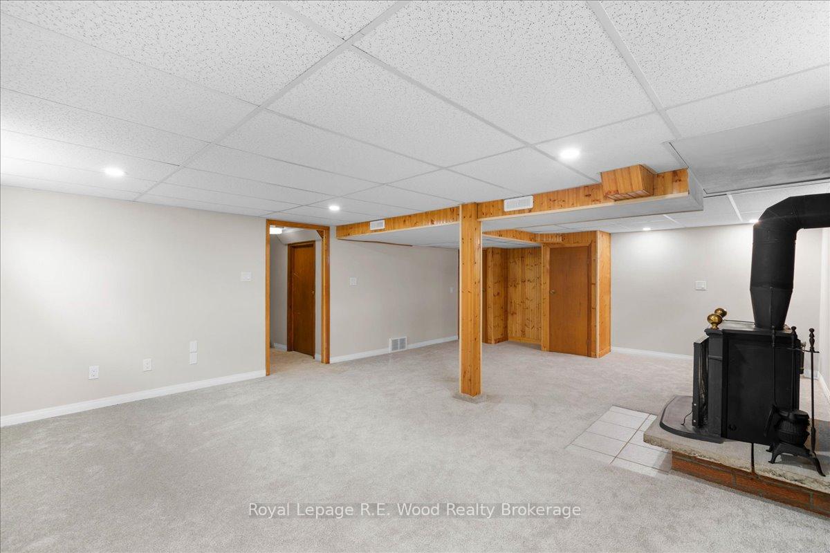Photo 17 of 35 Sanders Street, Tillsonburg — HOMEH