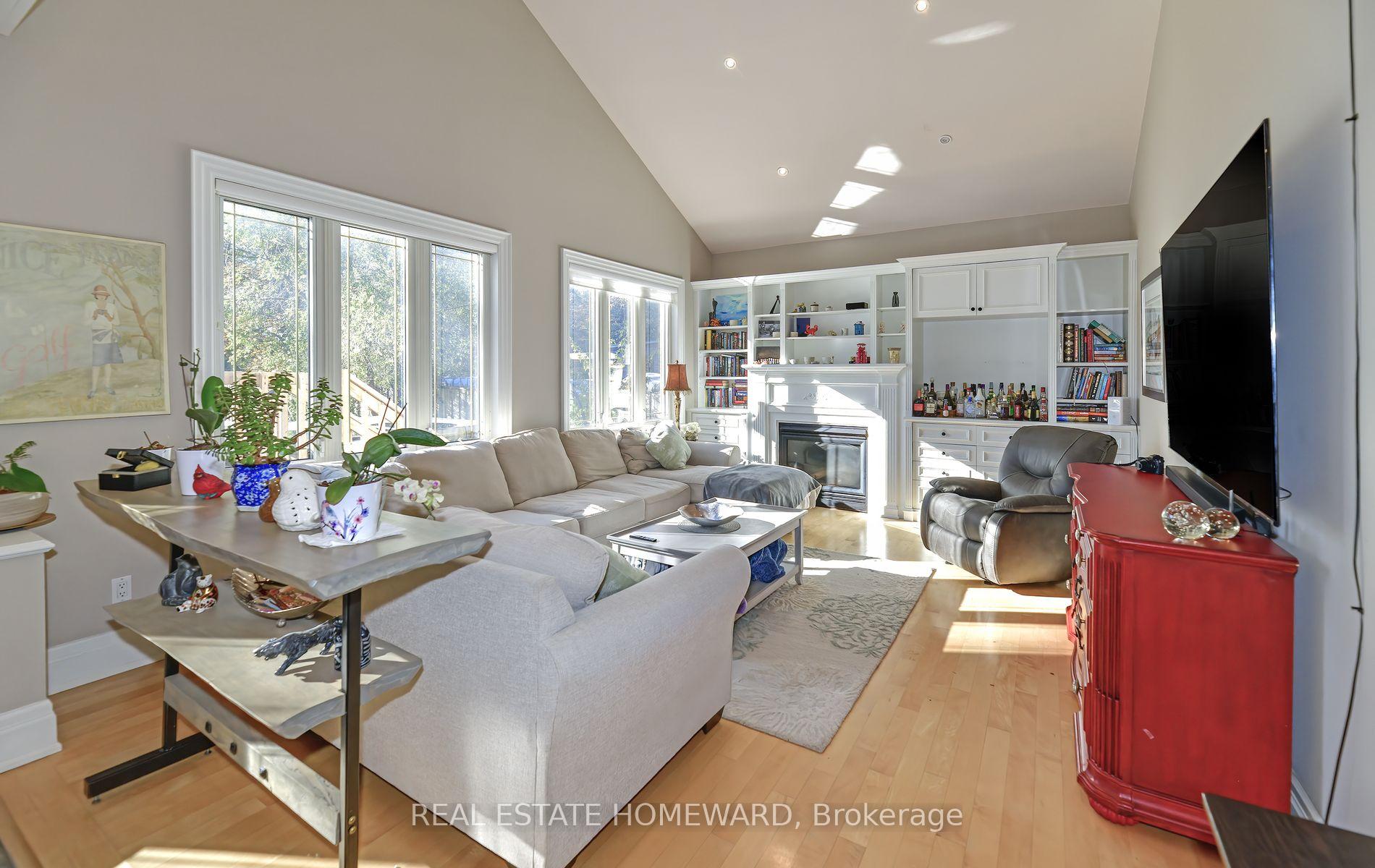 Photo 24 of 67 Parkview Hill Crescent, Toronto, O'Connor-Parkview — HOMEH