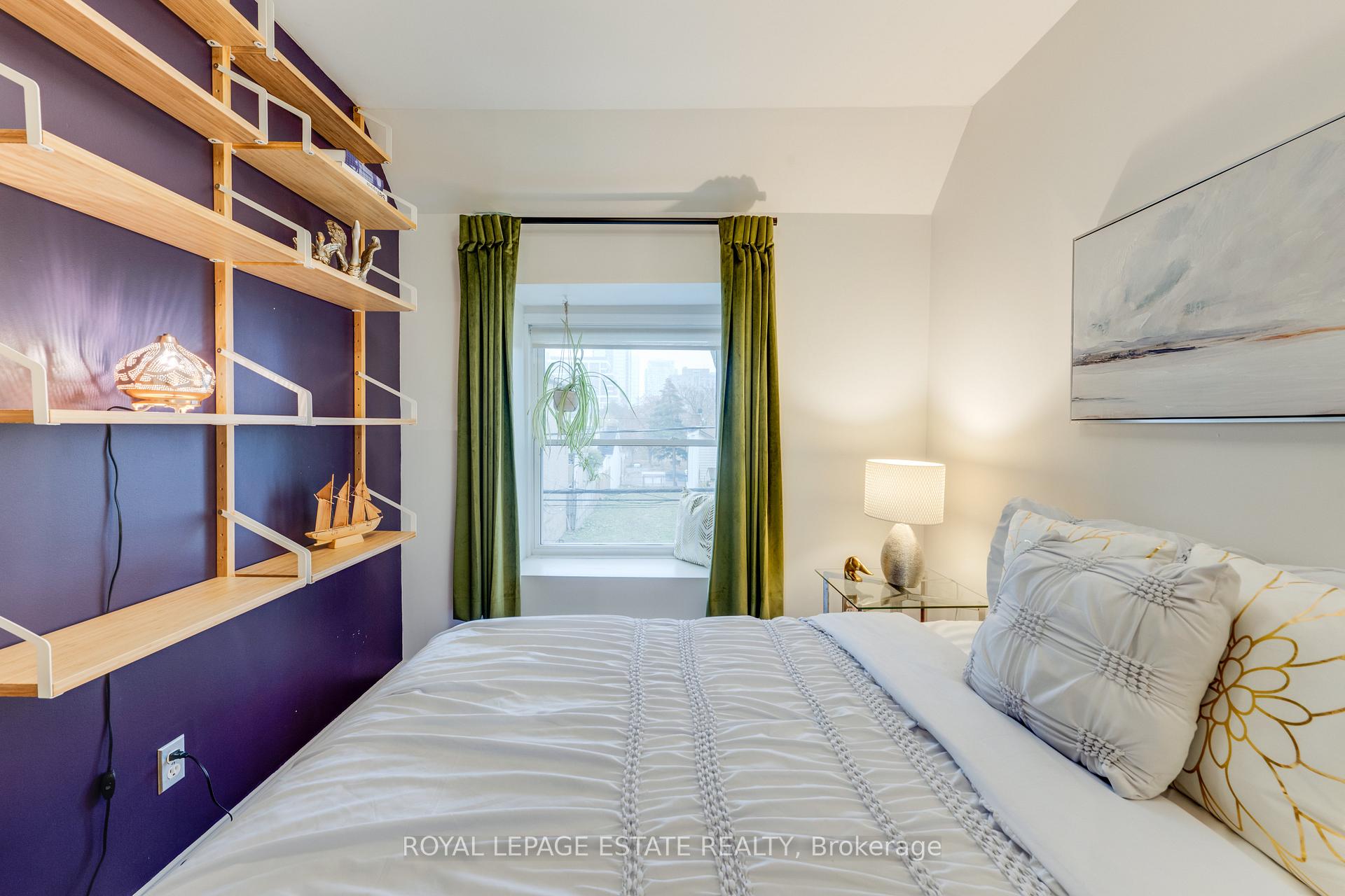 Photo 9 of 40 Poulett Street, Toronto, Moss Park — HOMEH