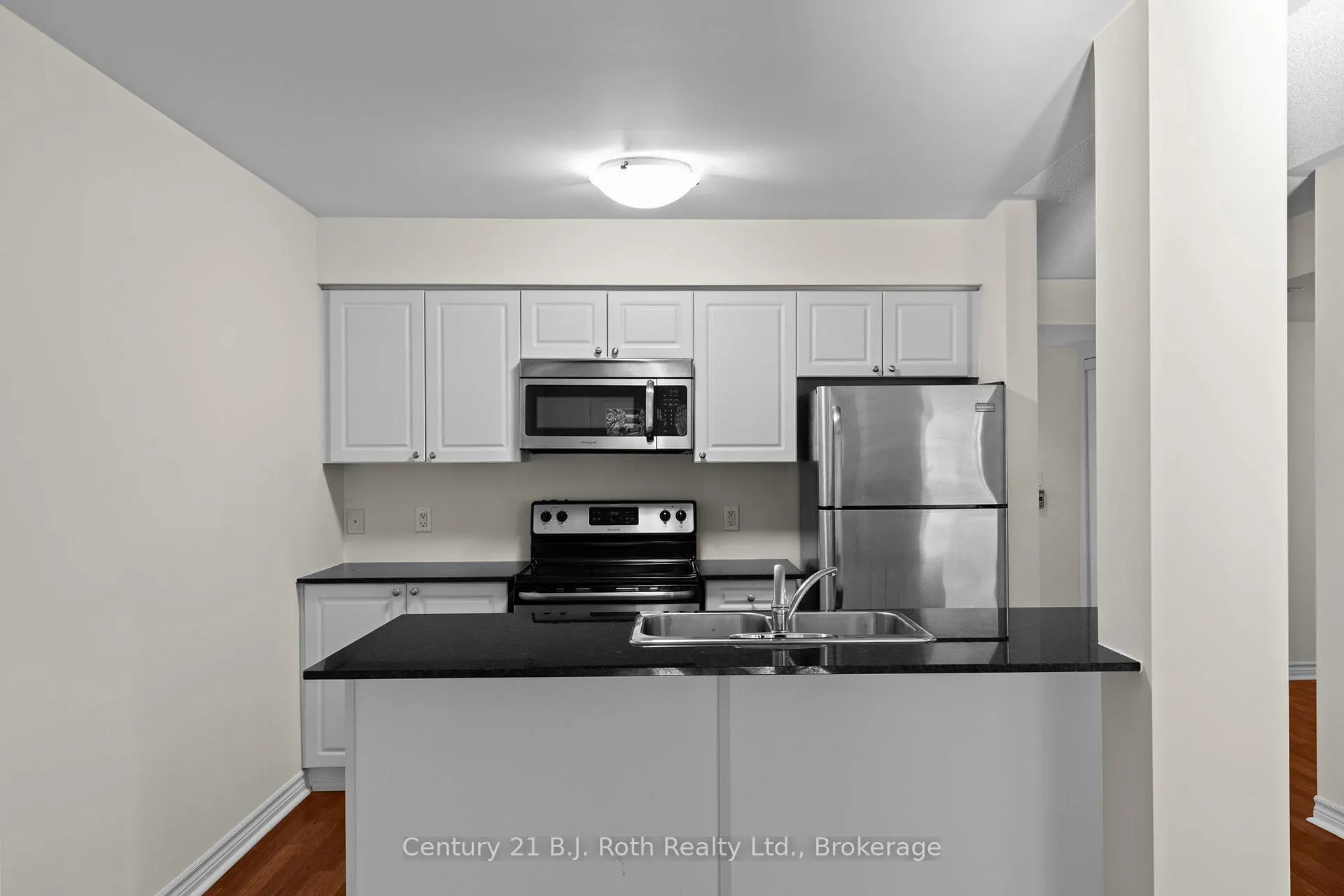 Photo 6 of Unit 104, 4 Brandy Lane Drive, Collingwood — HOMEH
