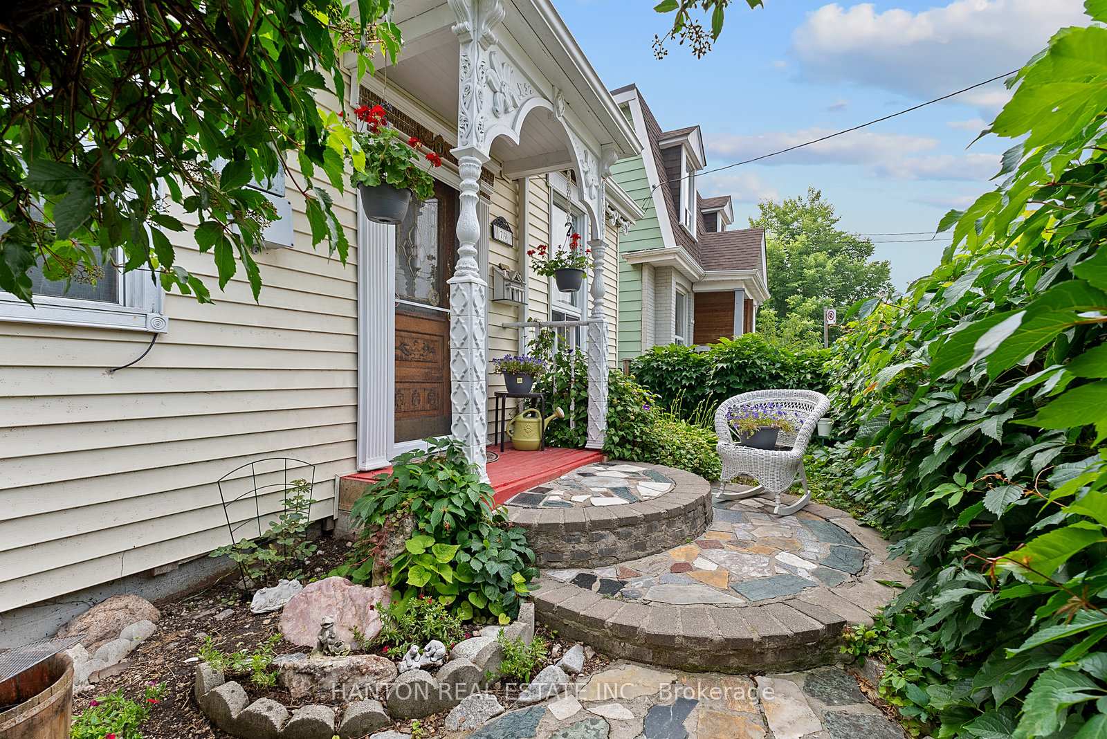 Photo 5 of 79 Knox Avenue, Toronto, Greenwood-Coxwell — HOMEH
