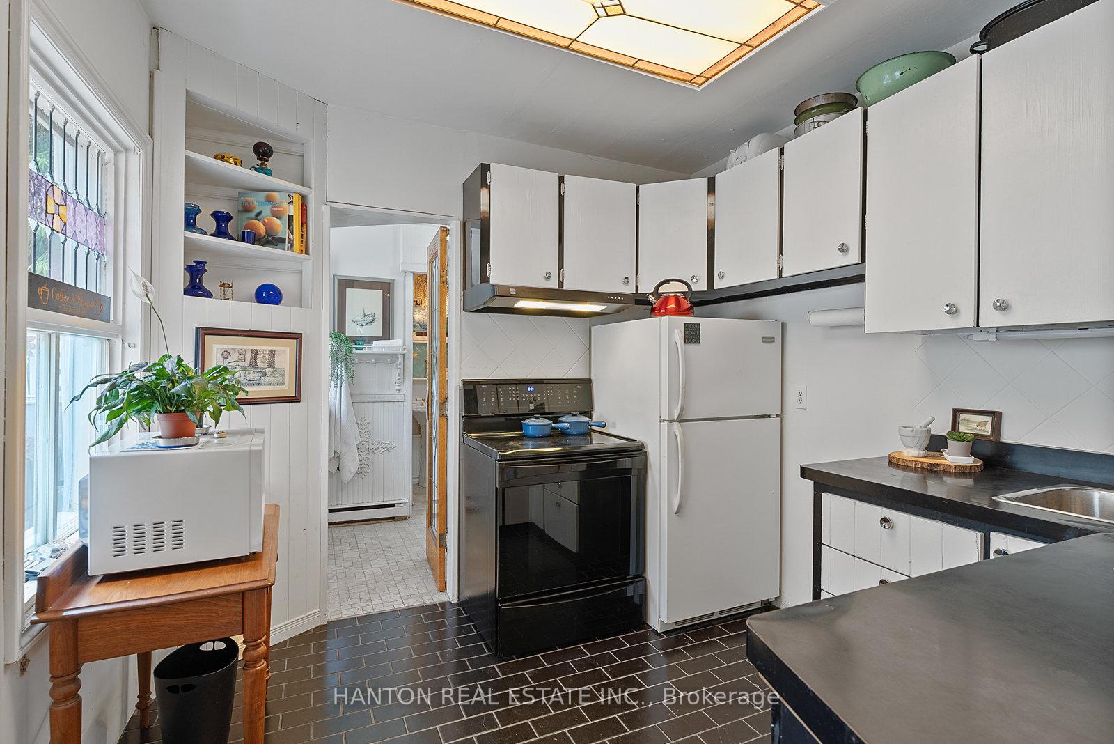 Photo 19 of 79 Knox Avenue, Toronto, Greenwood-Coxwell — HOMEH