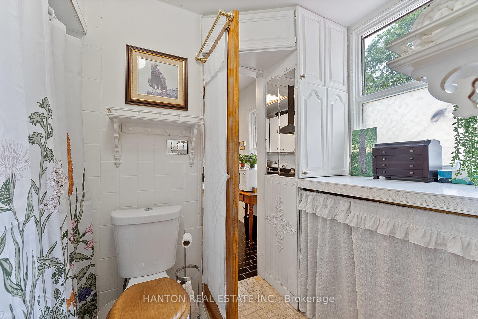 Photo 25 of 79 Knox Avenue, Toronto, Greenwood-Coxwell — HOMEH