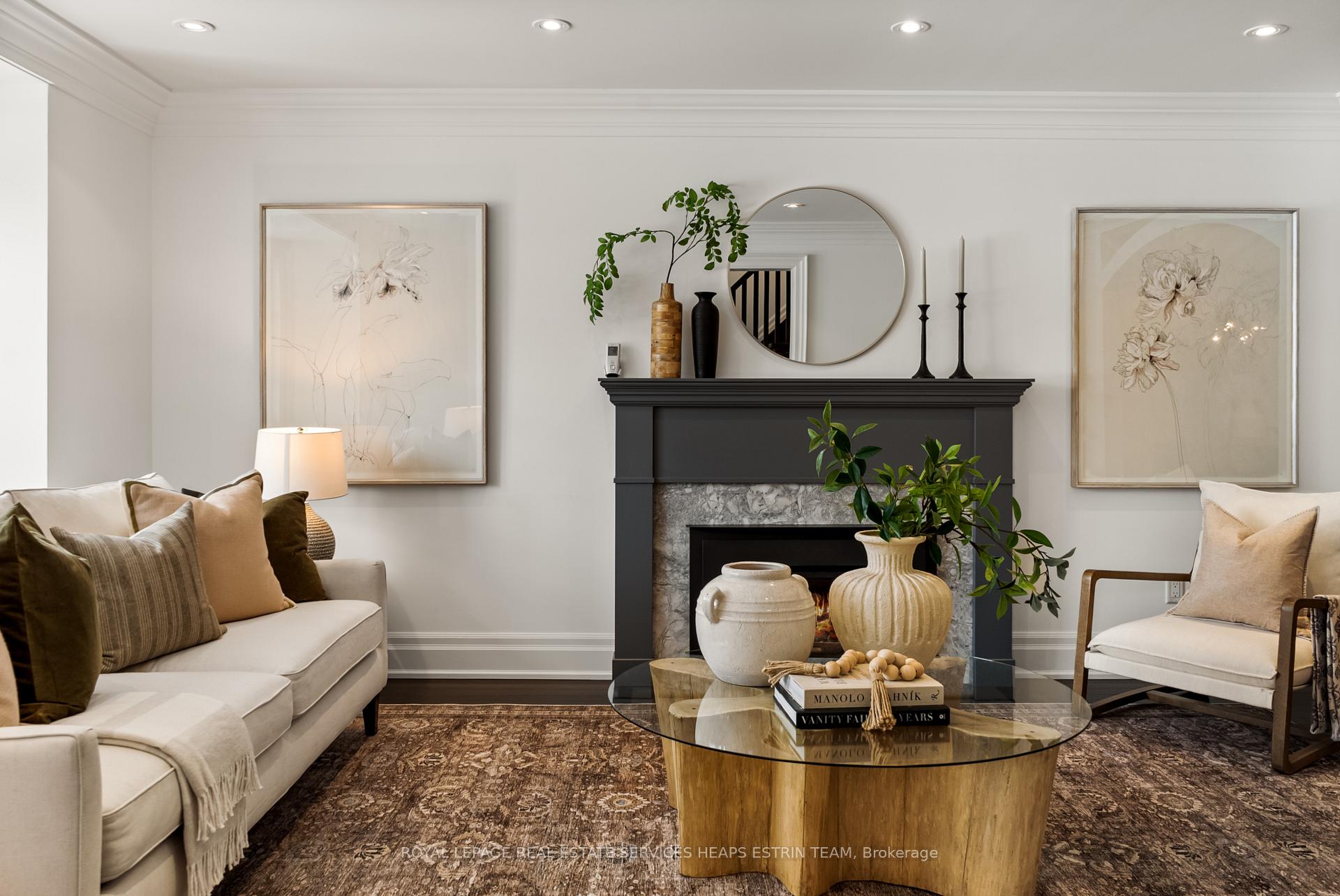 Photo 5 of 31 Sutherland Drive, Toronto, Leaside — HOMEH