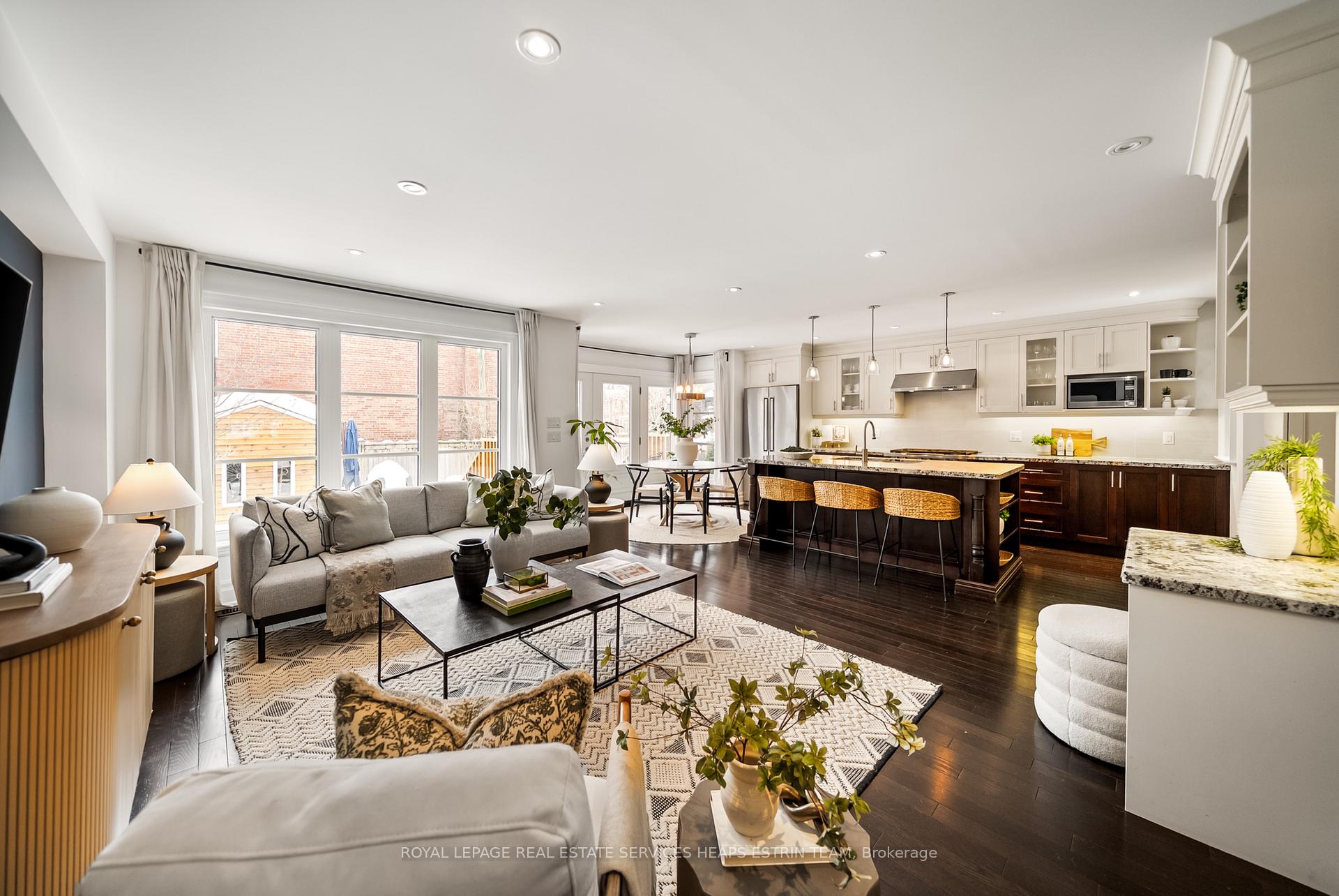 Photo 9 of 31 Sutherland Drive, Toronto, Leaside — HOMEH