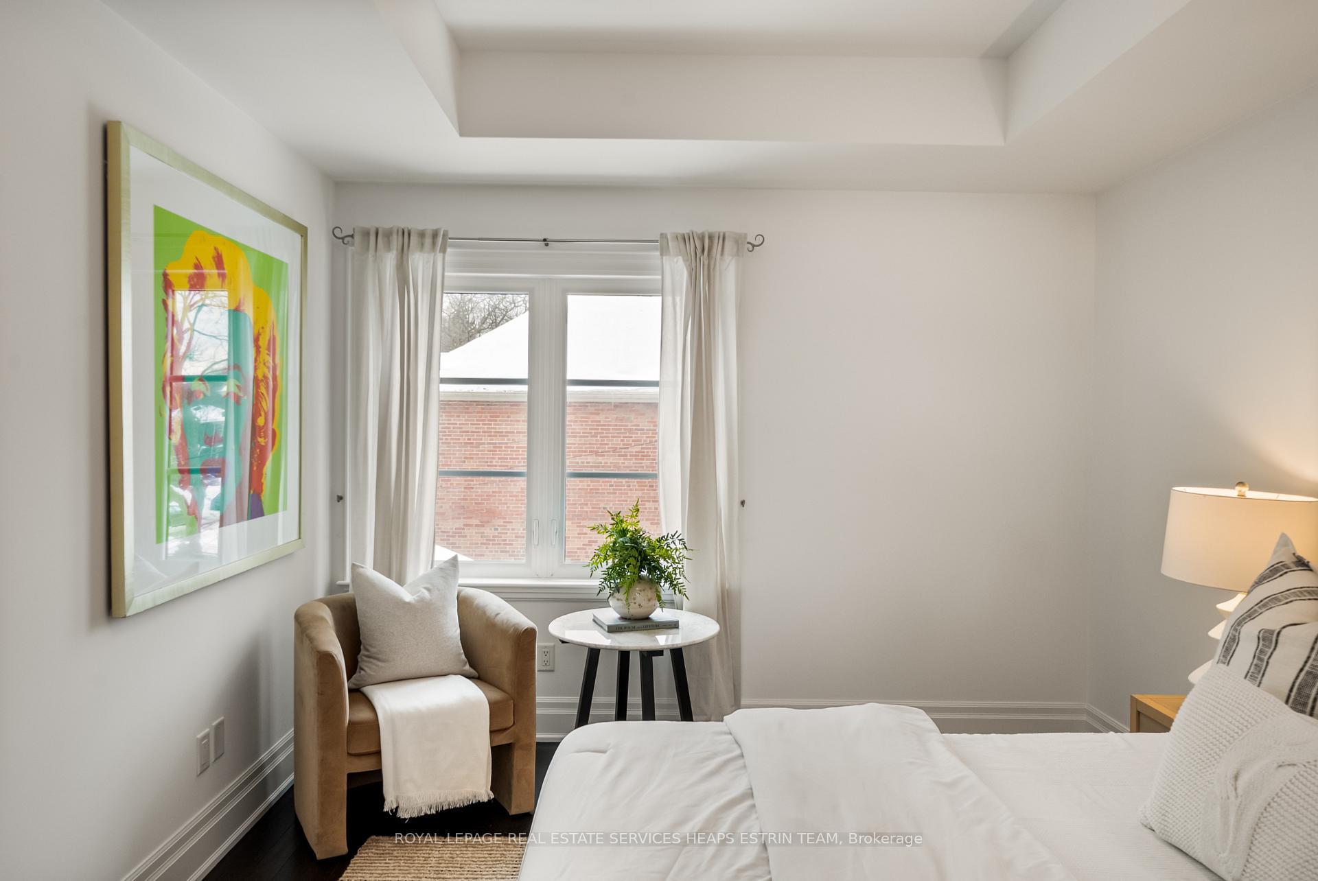 Photo 26 of 31 Sutherland Drive, Toronto, Leaside — HOMEH