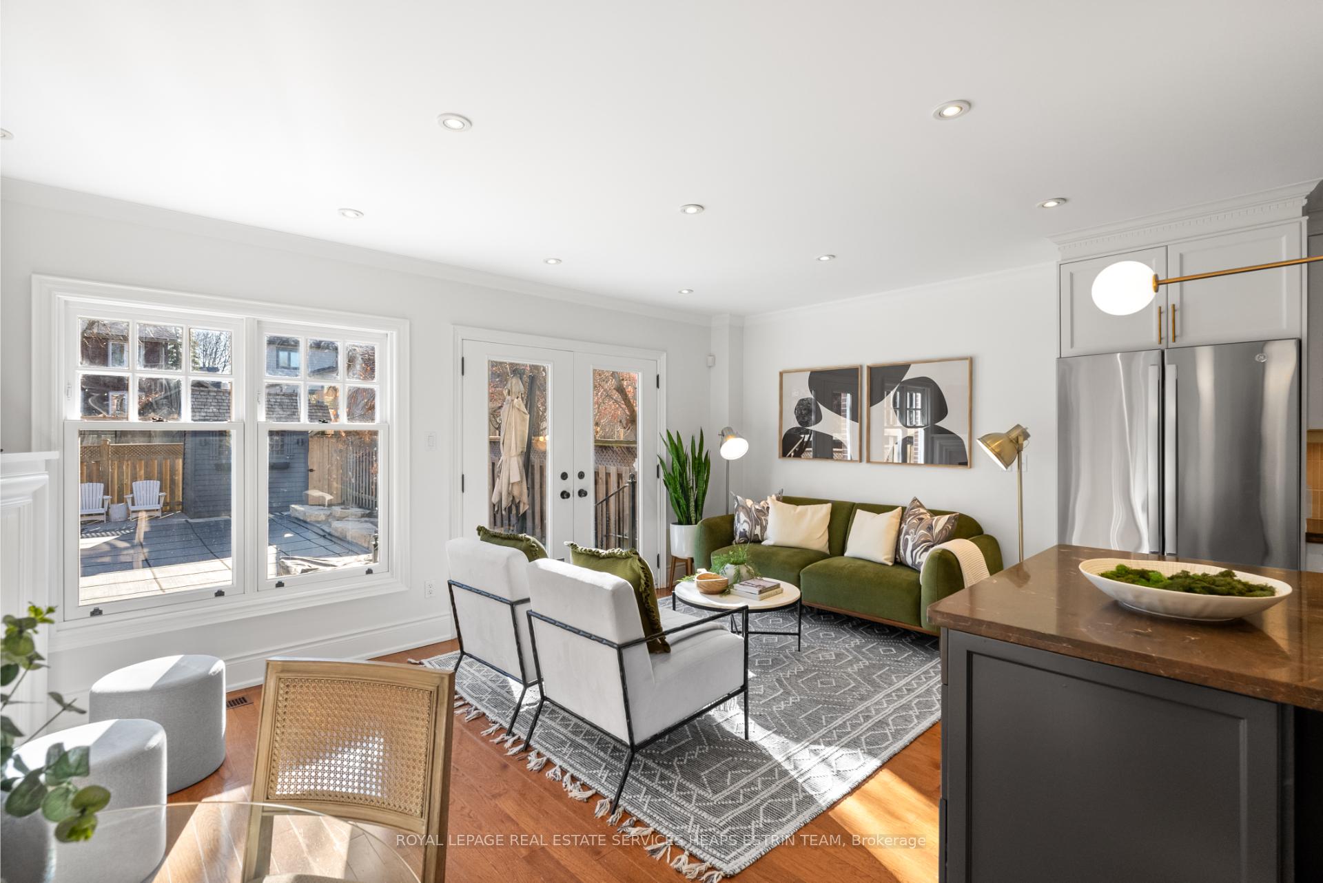 Photo 14 of 243 Belsize Drive, Toronto, Mount Pleasant East — HOMEH
