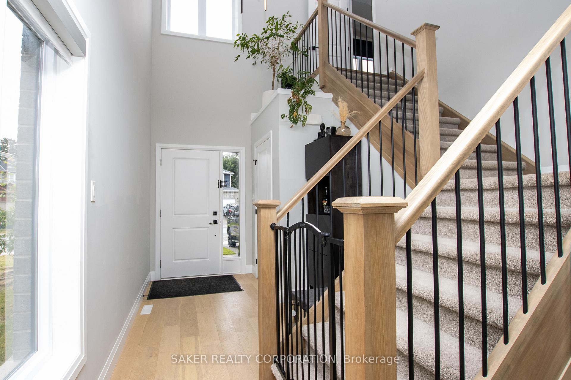 Photo 15 of 14 Armstrong Street, Strathroy-Caradoc, Mount Brydges — HOMEH