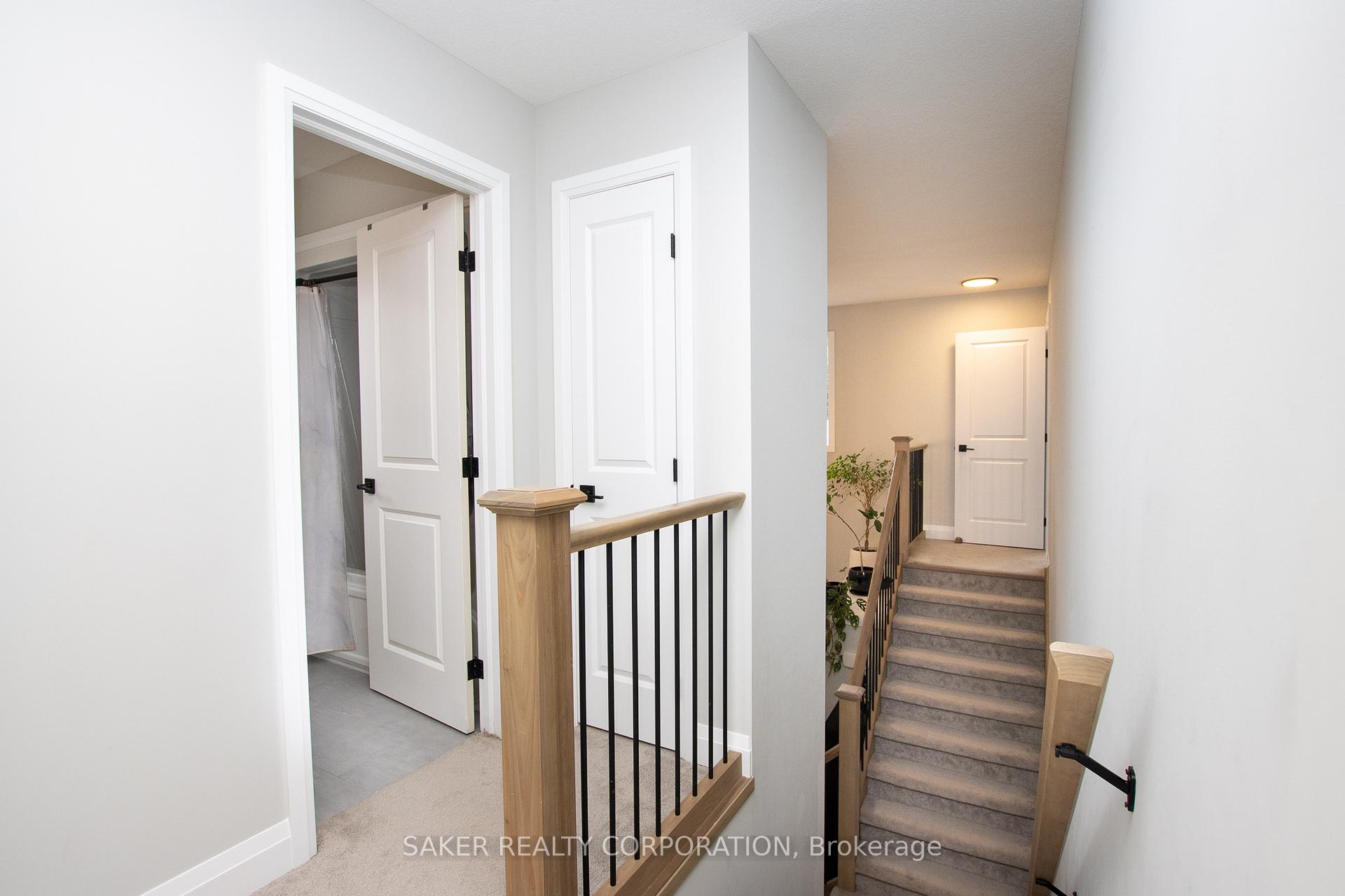 Photo 16 of 14 Armstrong Street, Strathroy-Caradoc, Mount Brydges — HOMEH