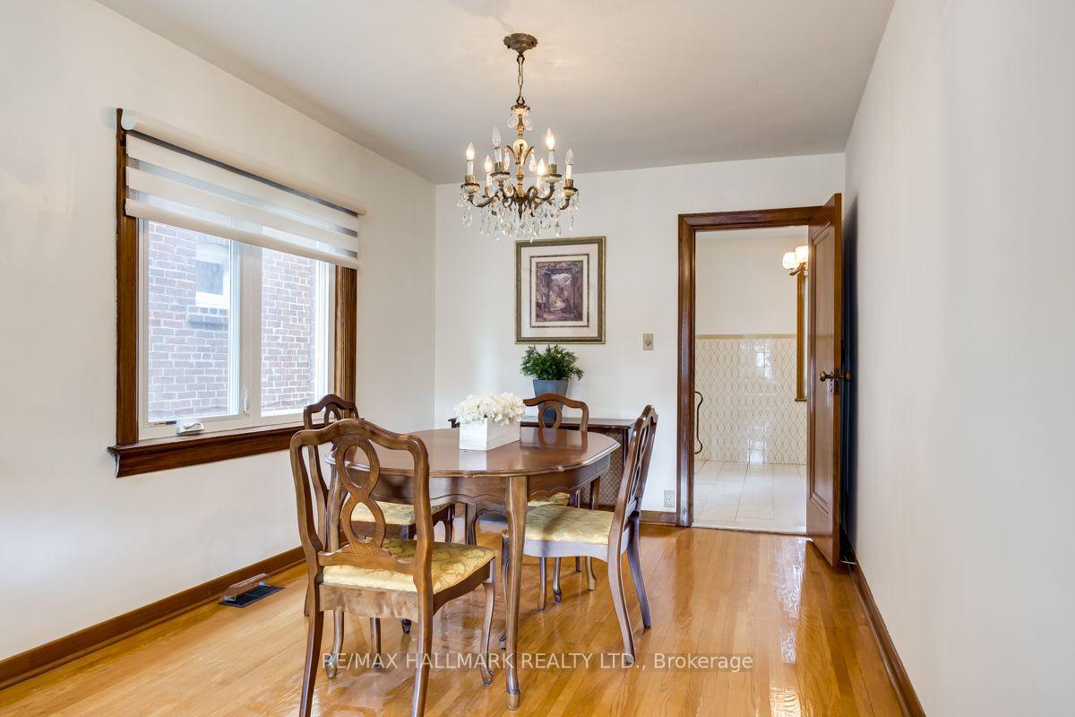 Photo 5 of 37 Cadorna Avenue, Toronto, Danforth Village-East York — HOMEH