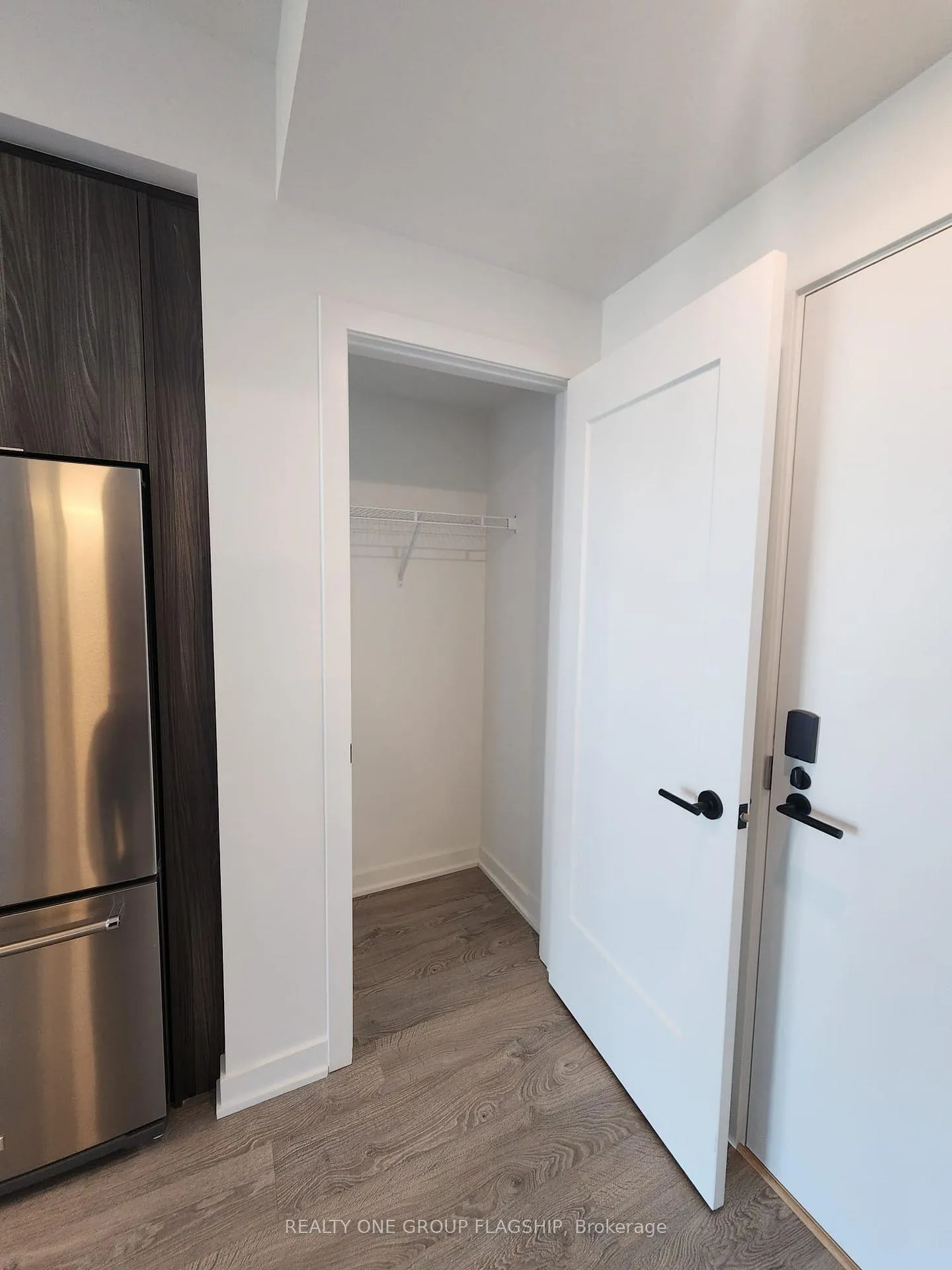 Photo 6 of Unit 315, 720 Whitlock Avenue E, Milton, Cobban — HOMEH