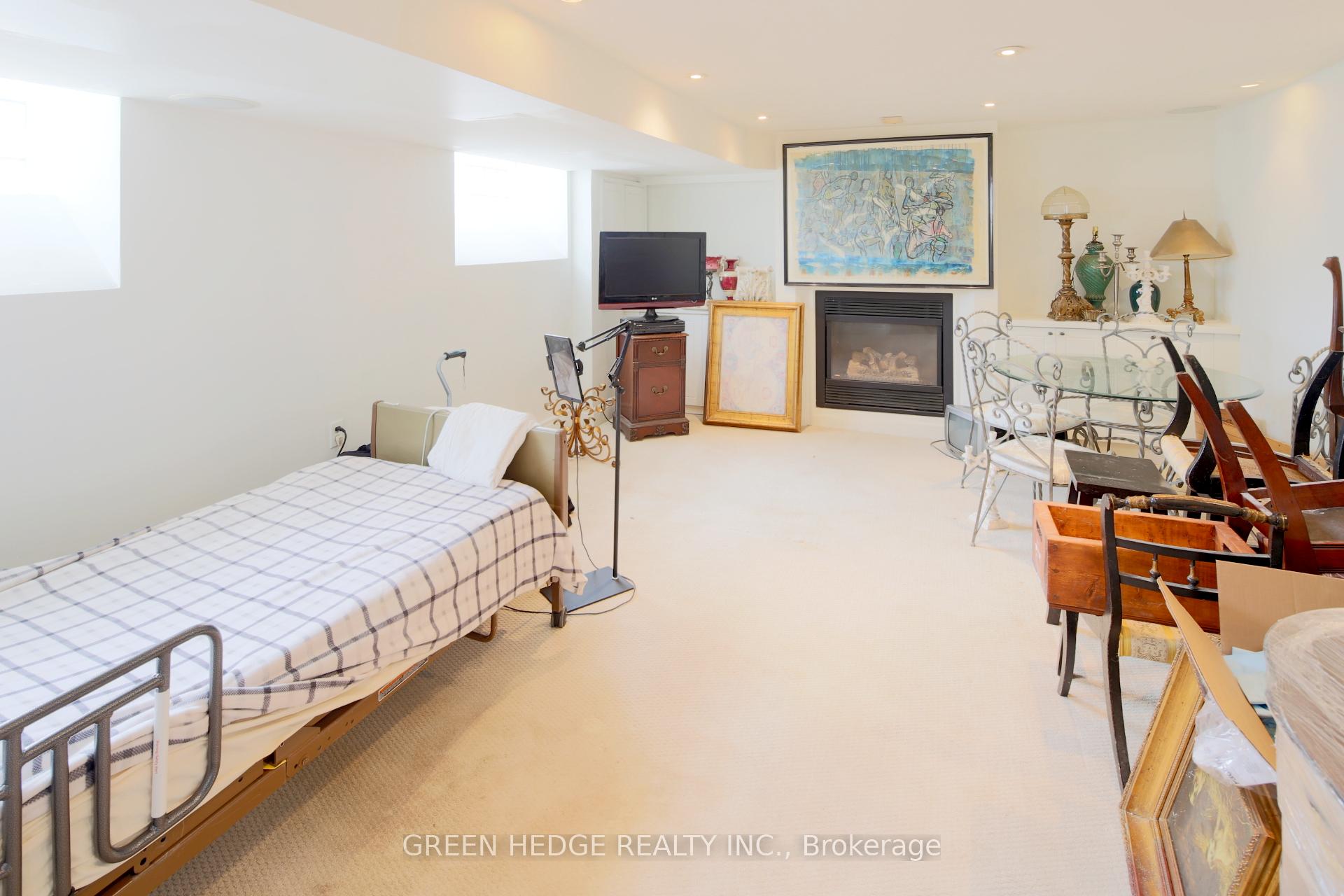 Photo 21 of 207 George Street, Toronto, Moss Park — HOMEH