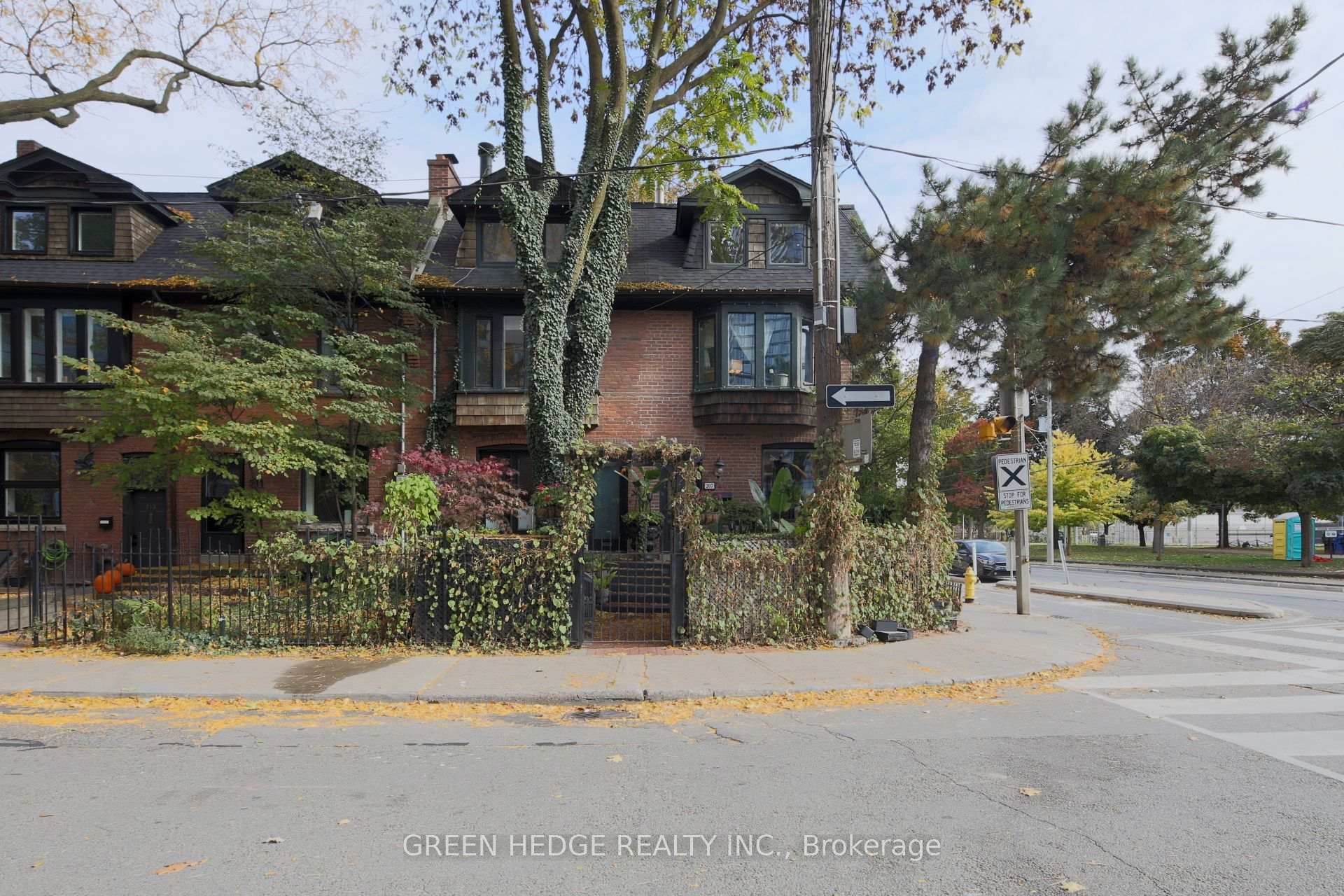 Photo 27 of 207 George Street, Toronto, Moss Park — HOMEH