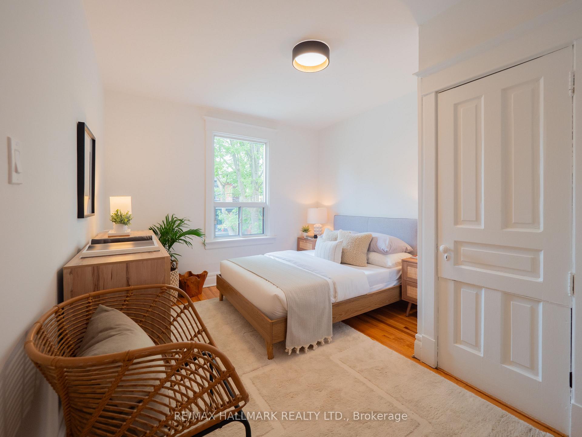Photo 2 of 19 Garnock Avenue, Toronto, North Riverdale — HOMEH