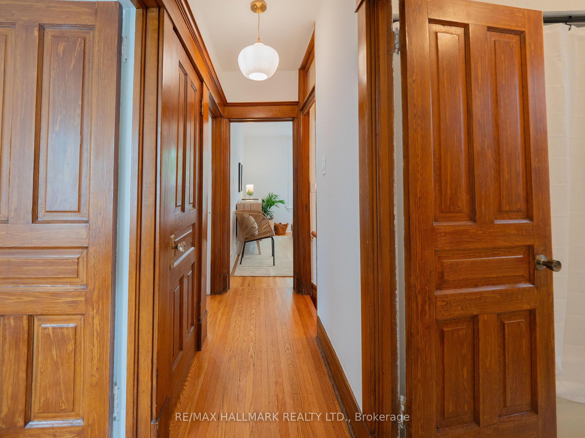 Photo 11 of 19 Garnock Avenue, Toronto, North Riverdale — HOMEH