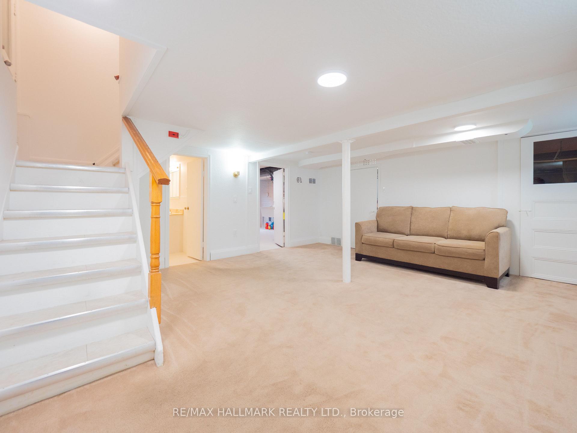 Photo 15 of 19 Garnock Avenue, Toronto, North Riverdale — HOMEH