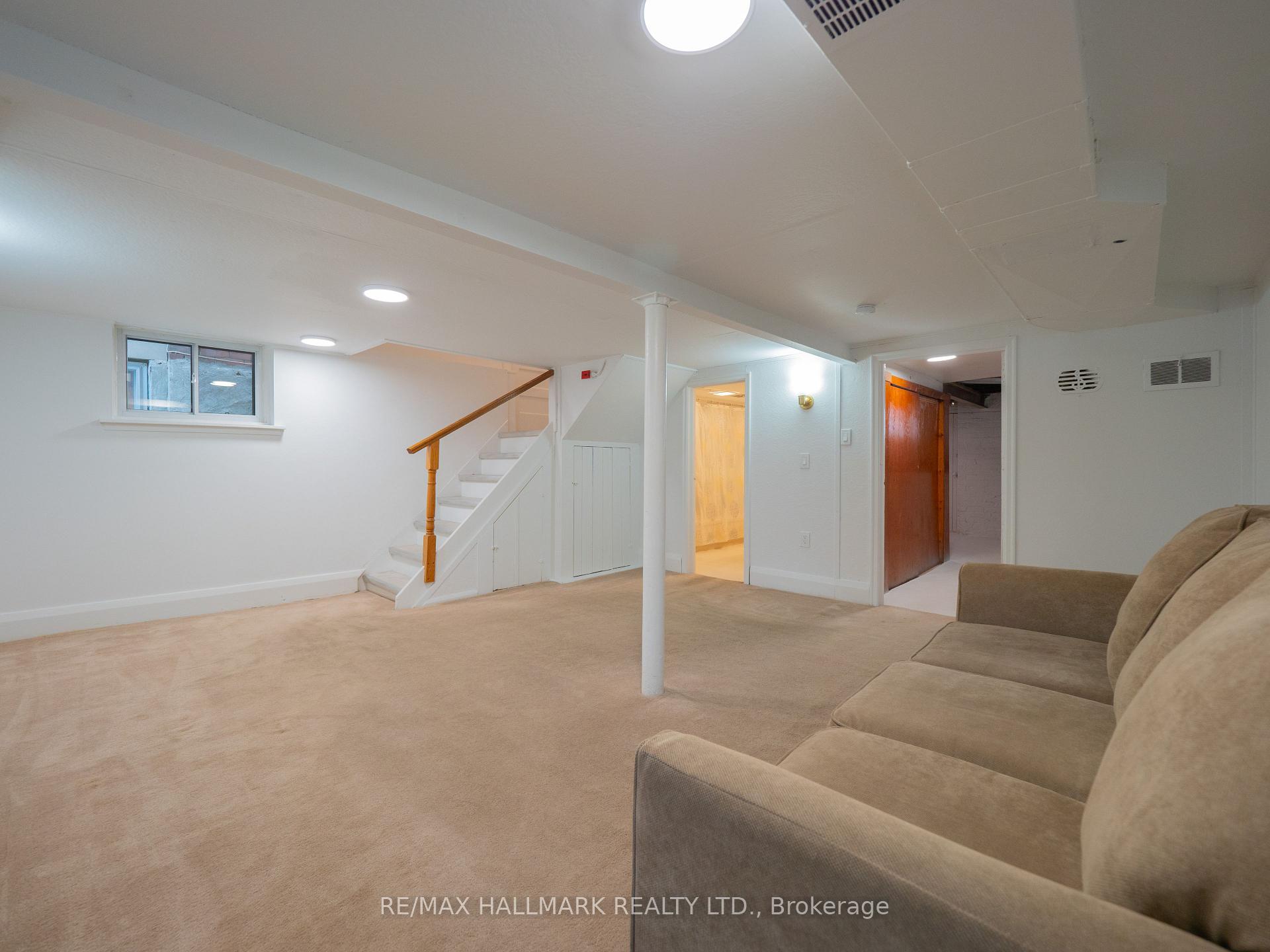 Photo 17 of 19 Garnock Avenue, Toronto, North Riverdale — HOMEH