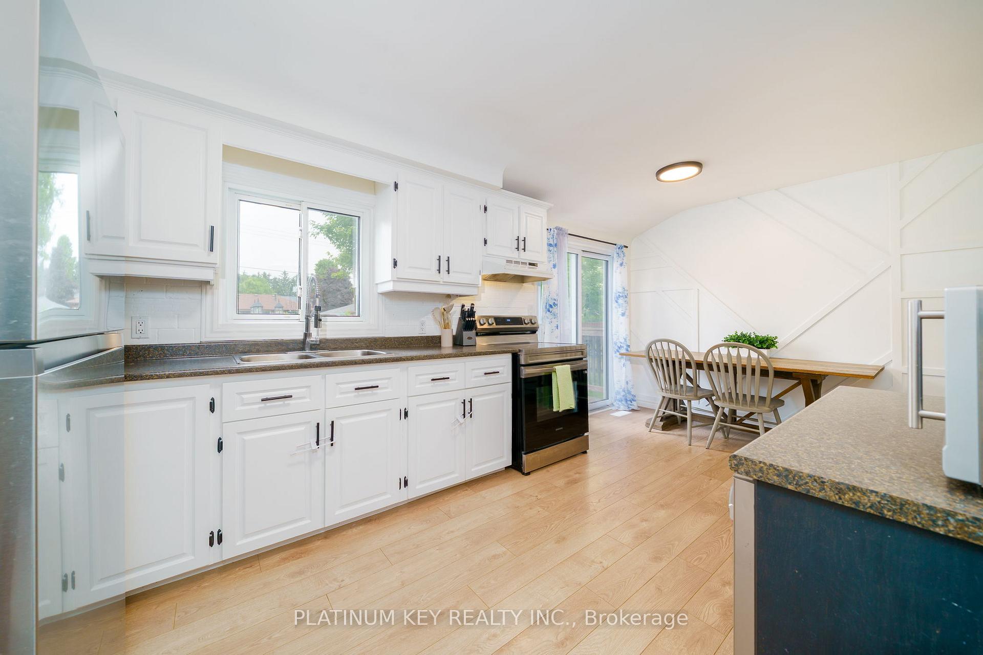 Photo 6 of 382 Adelaide Street, Strathroy-Caradoc, SW — HOMEH