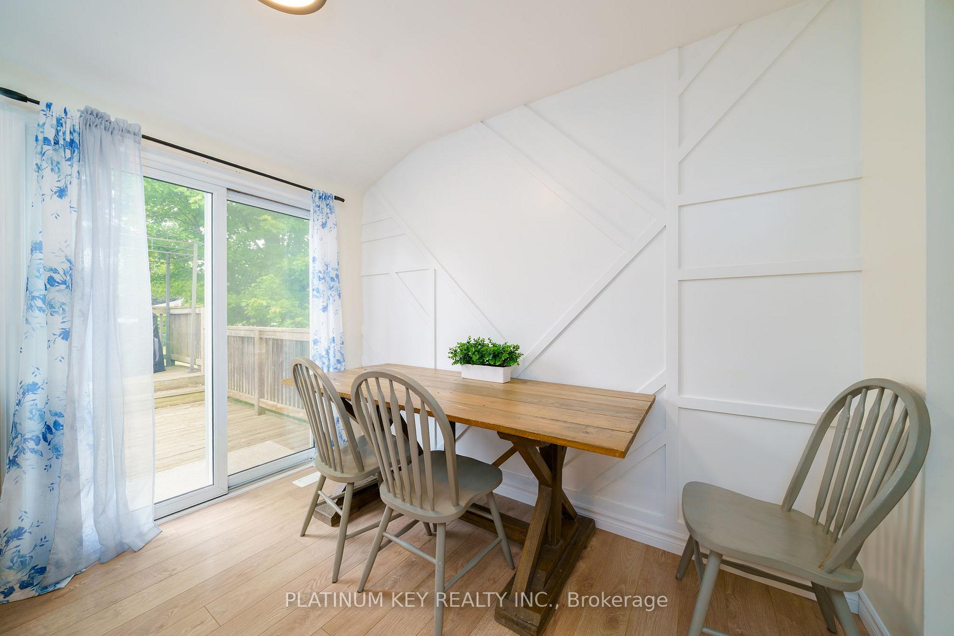 Photo 8 of 382 Adelaide Street, Strathroy-Caradoc, SW — HOMEH