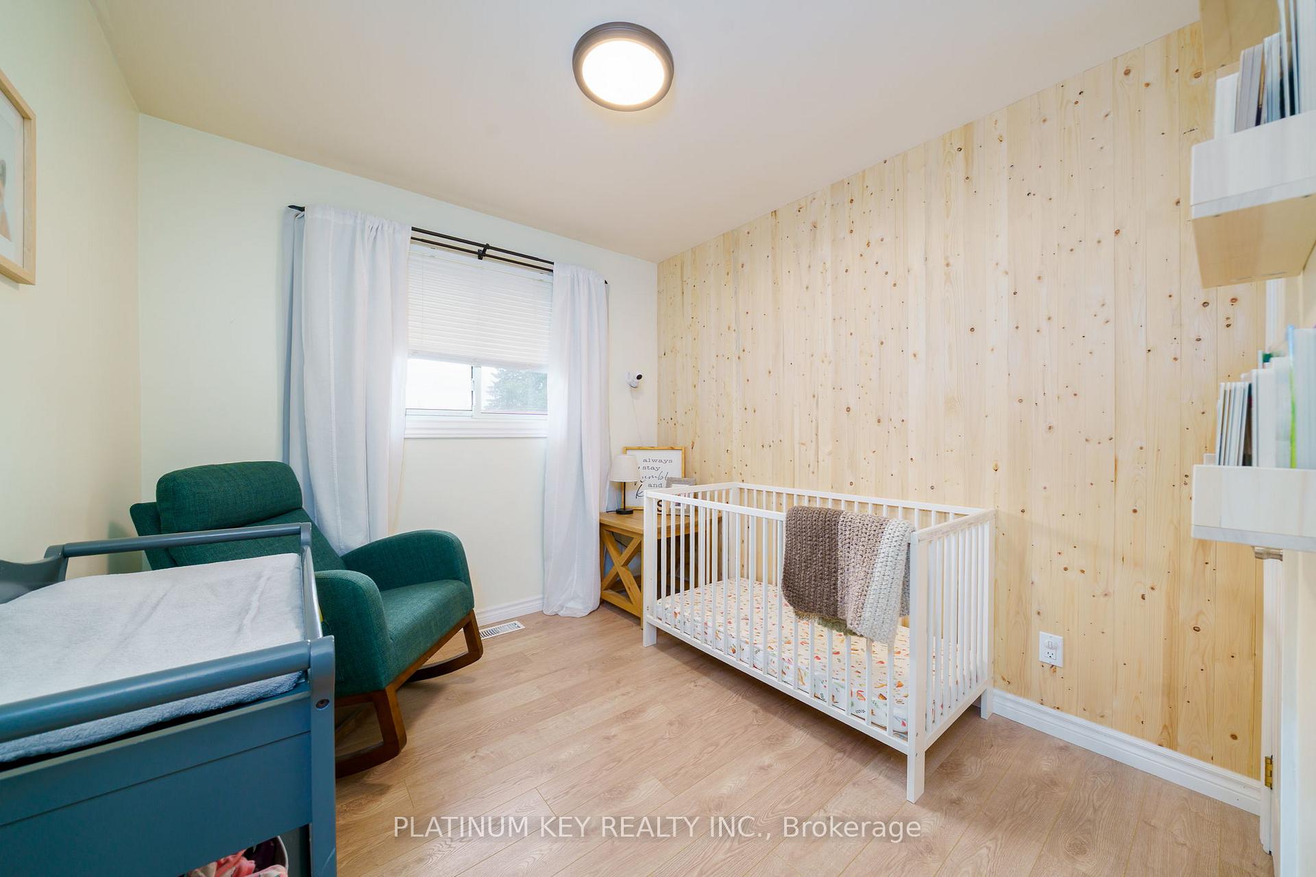 Photo 13 of 382 Adelaide Street, Strathroy-Caradoc, SW — HOMEH