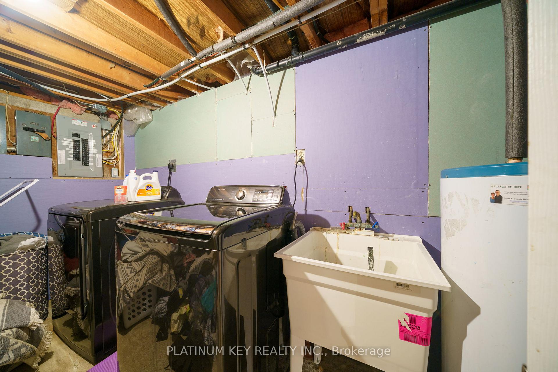 Photo 22 of 382 Adelaide Street, Strathroy-Caradoc, SW — HOMEH