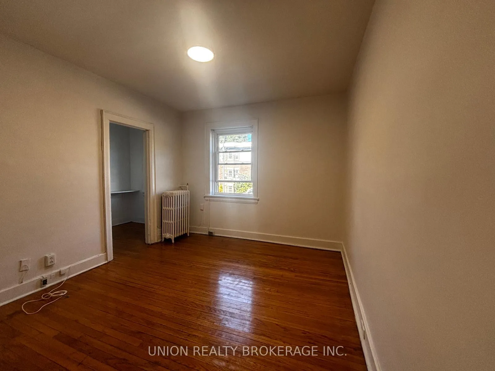 Photo 3 of Unit 202, 2405 Queen Street E, Toronto, The Beaches — HOMEH