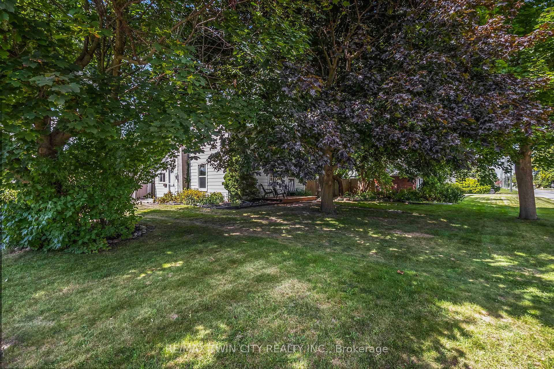 Photo 6 of 162 Adelaide Street, Strathroy-Caradoc, SW — HOMEH