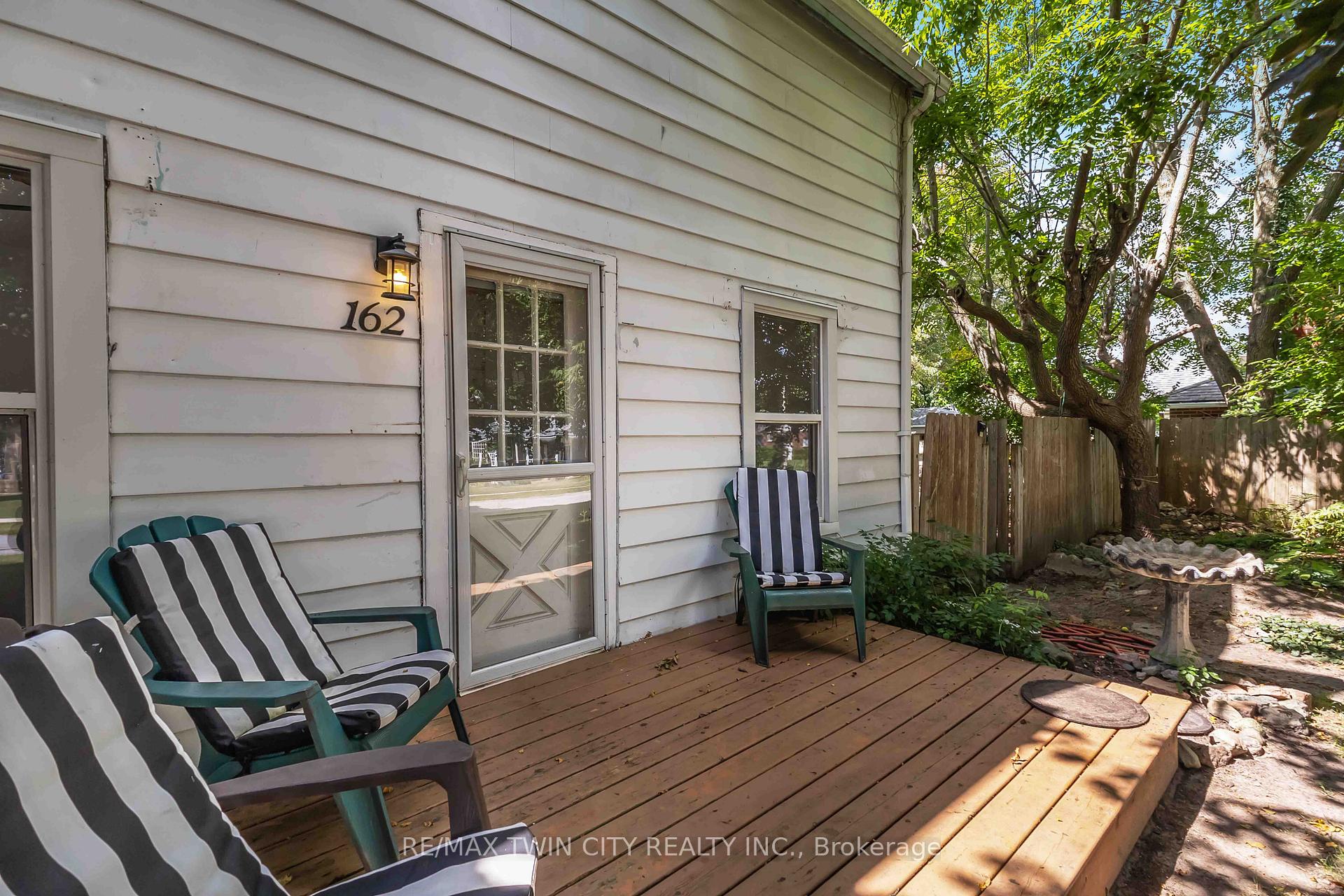 Photo 10 of 162 Adelaide Street, Strathroy-Caradoc, SW — HOMEH