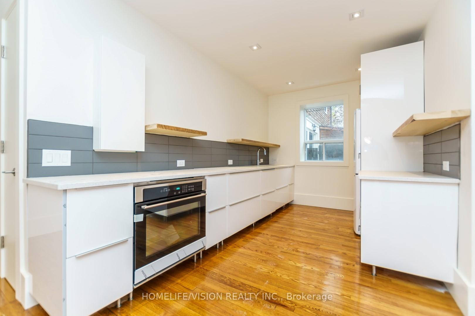 Photo 5 of Unit 5, 302 Sumach Street, Toronto, Cabbagetown-South St. James Town — HOMEH