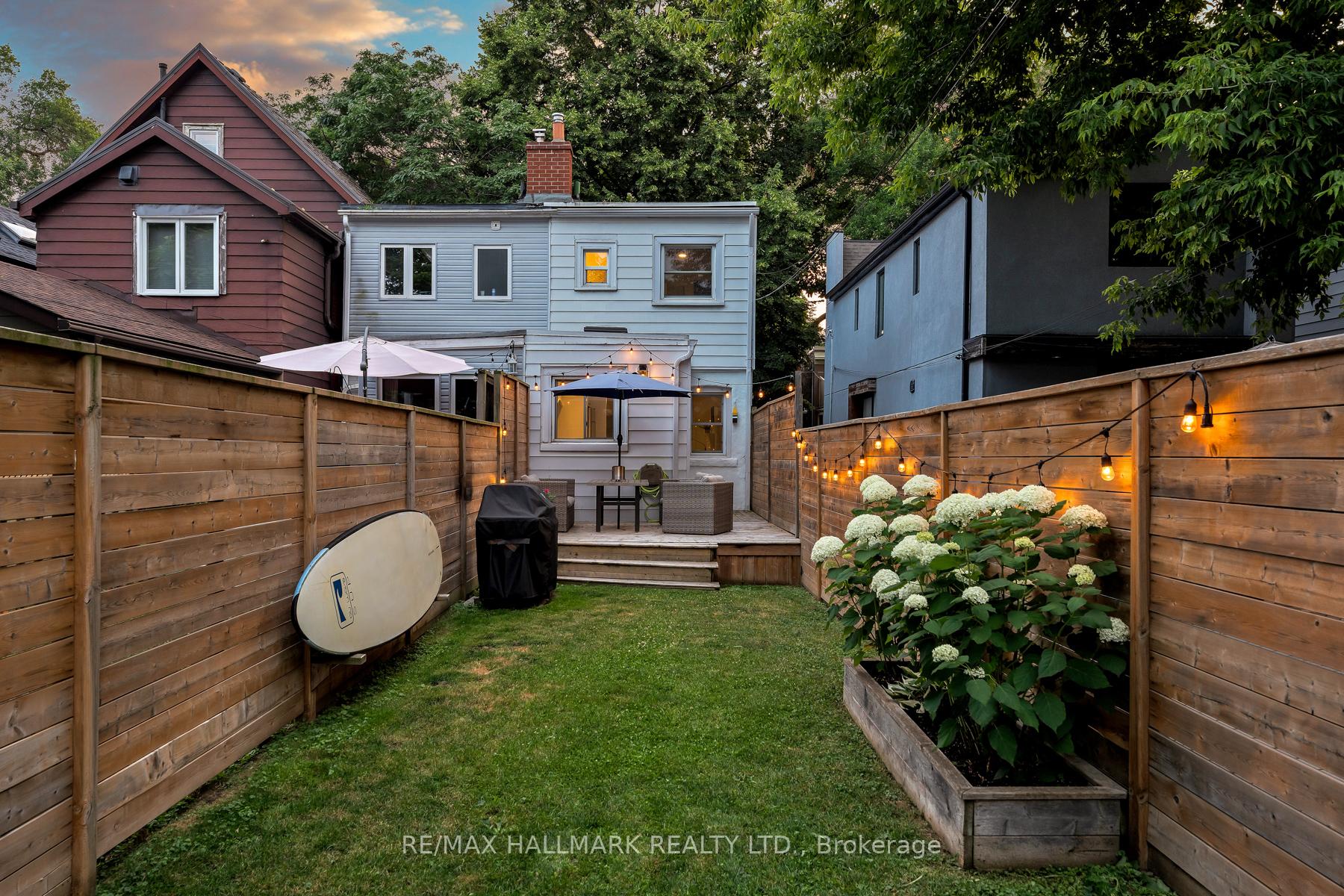 Photo 25 of 33 Ashdale Avenue, Toronto, Greenwood-Coxwell — HOMEH