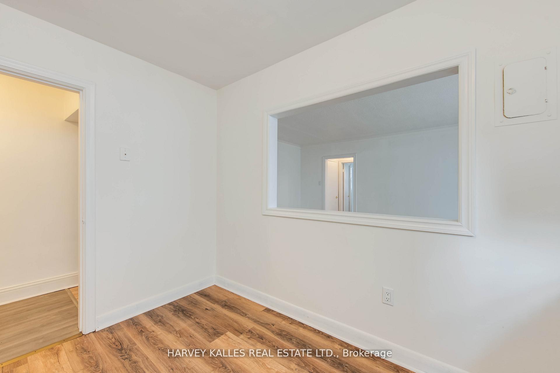 Photo 6 of Unit 11, 2905 St Clair Avenue E, Toronto, O'Connor-Parkview — HOMEH