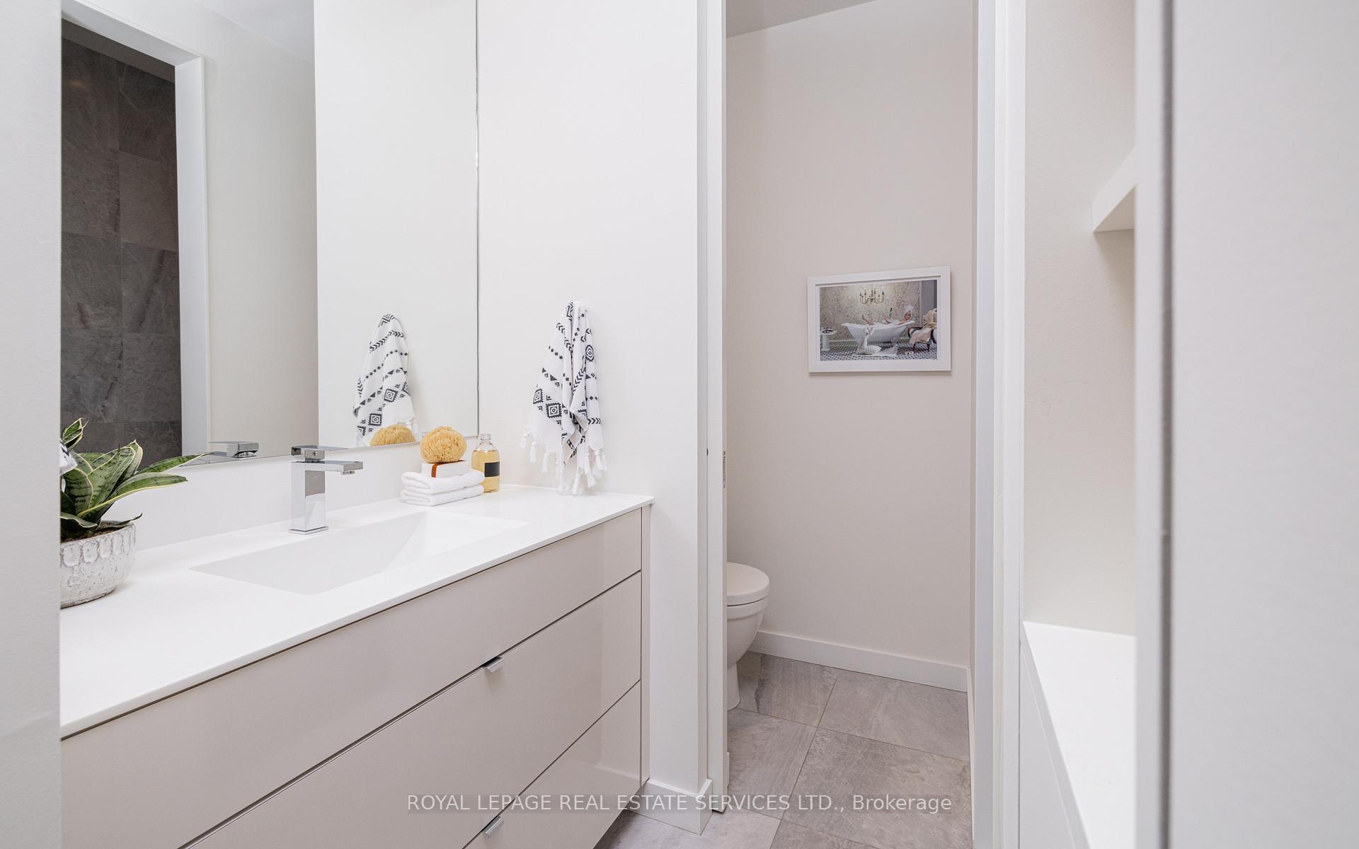Photo 15 of 9B Gilead Place, Toronto, Moss Park — HOMEH