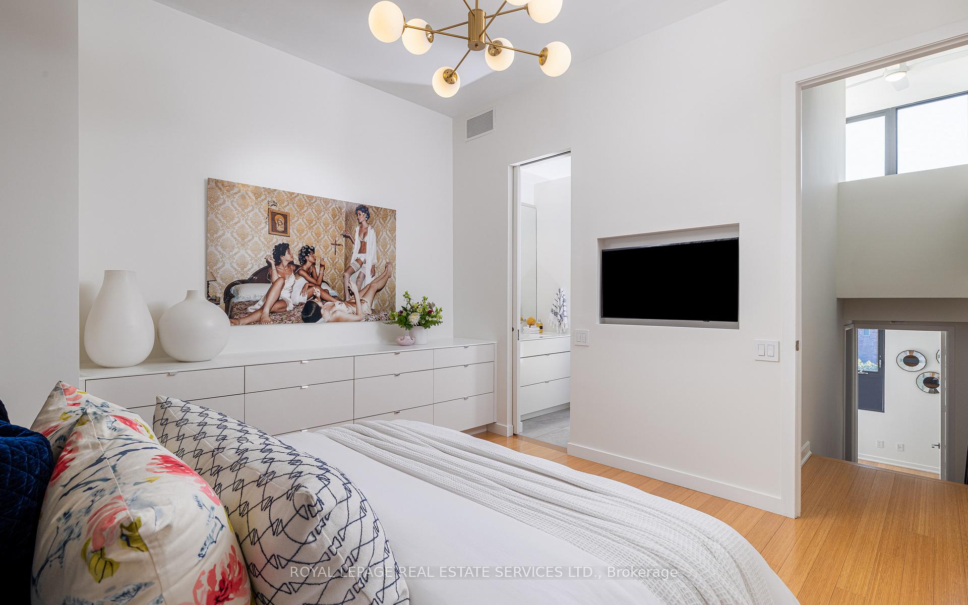 Photo 17 of 9B Gilead Place, Toronto, Moss Park — HOMEH