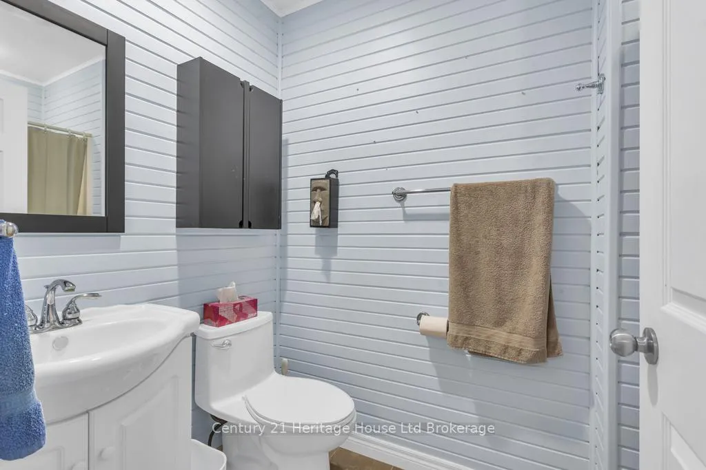 Photo 11 of 43 Concession Street E, Tillsonburg — HOMEH