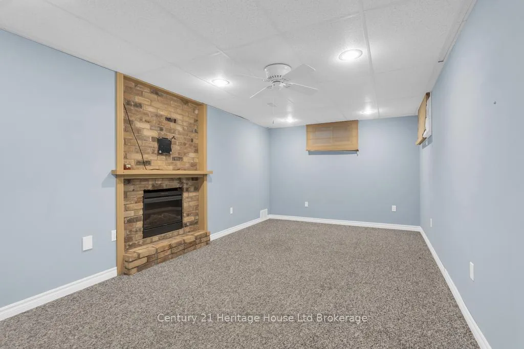 Photo 19 of 43 Concession Street E, Tillsonburg — HOMEH