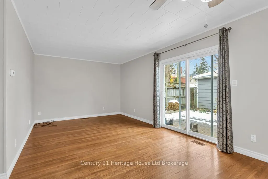 Photo 22 of 43 Concession Street E, Tillsonburg — HOMEH