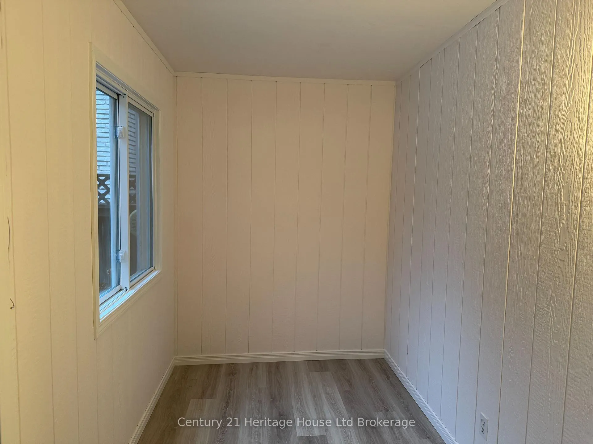 Photo 43 of 43 Concession Street E, Tillsonburg — HOMEH