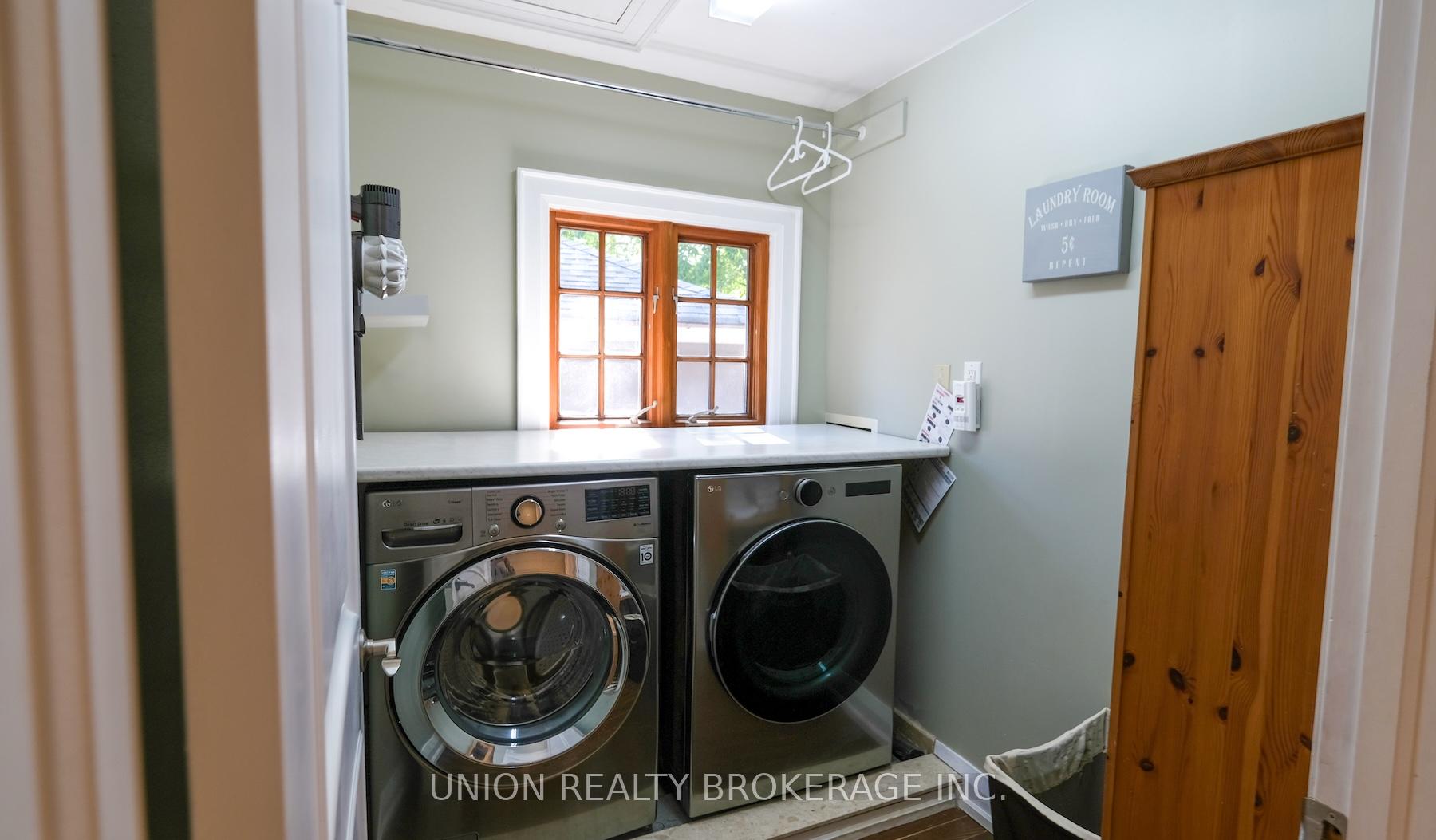 Photo 25 of 22 Beaufort Road, Toronto, The Beaches — HOMEH
