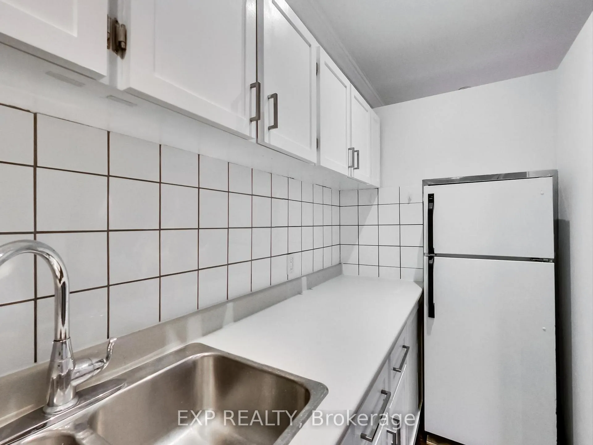 Photo 7 of Unit Unit 3, 38 River Street, Toronto, Regent Park — HOMEH